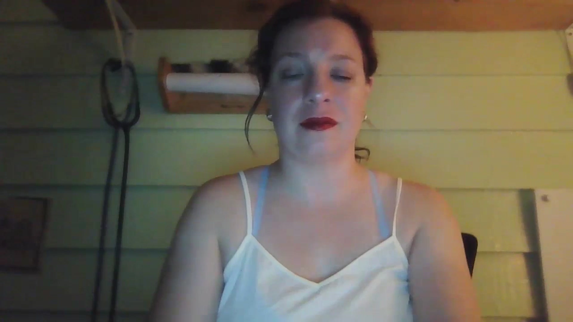 Gallery image thumbnail from Goodgirl_Anya's myfreecams stream on, 07/17/2023, 02:21 image 10 of 20