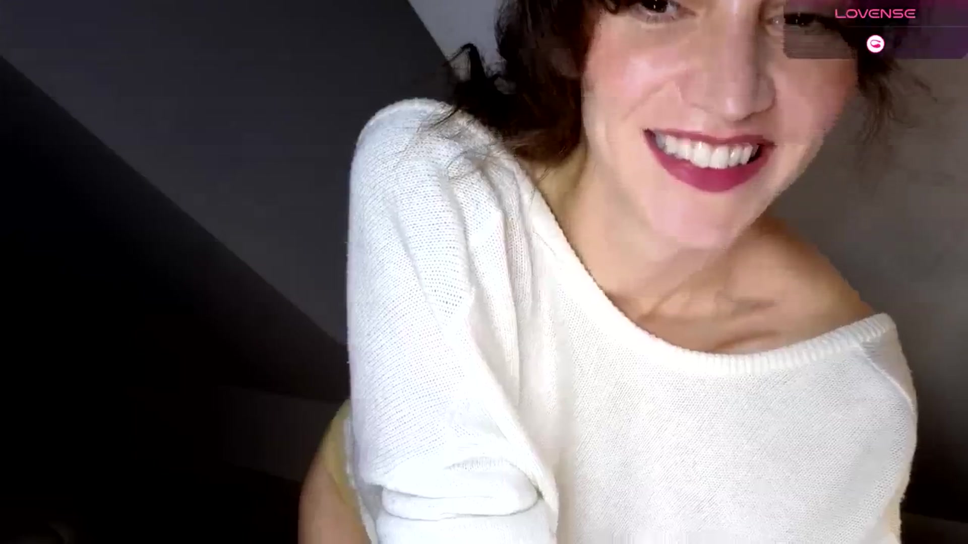 Gallery image thumbnail from Goodgirlgrace's myfreecams stream on, 10/28/2024, 17:46 image 2 of 20