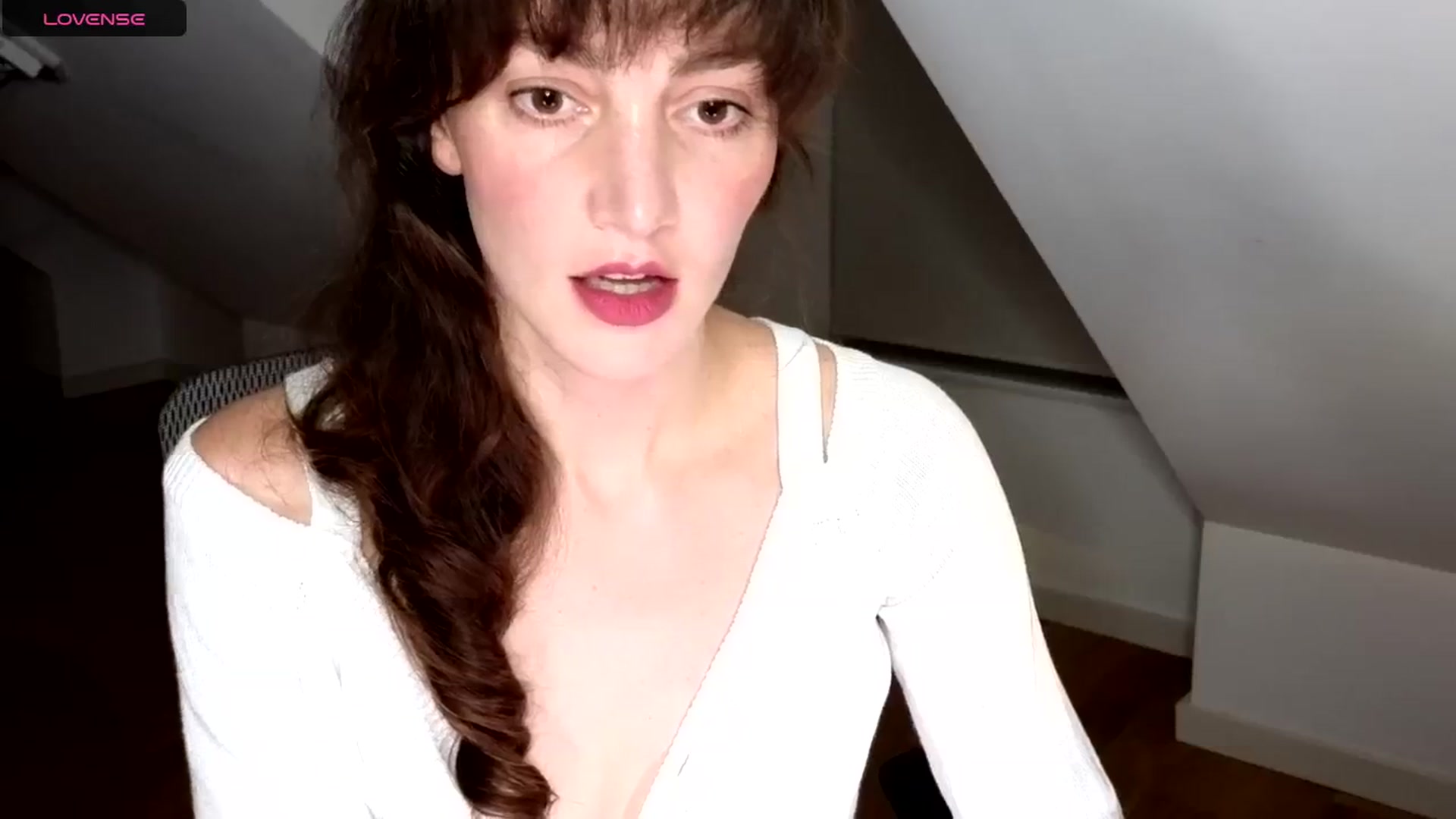 Gallery image thumbnail from Goodgirlgrace's myfreecams stream on, 11/16/2024, 17:54 image 2 of 20