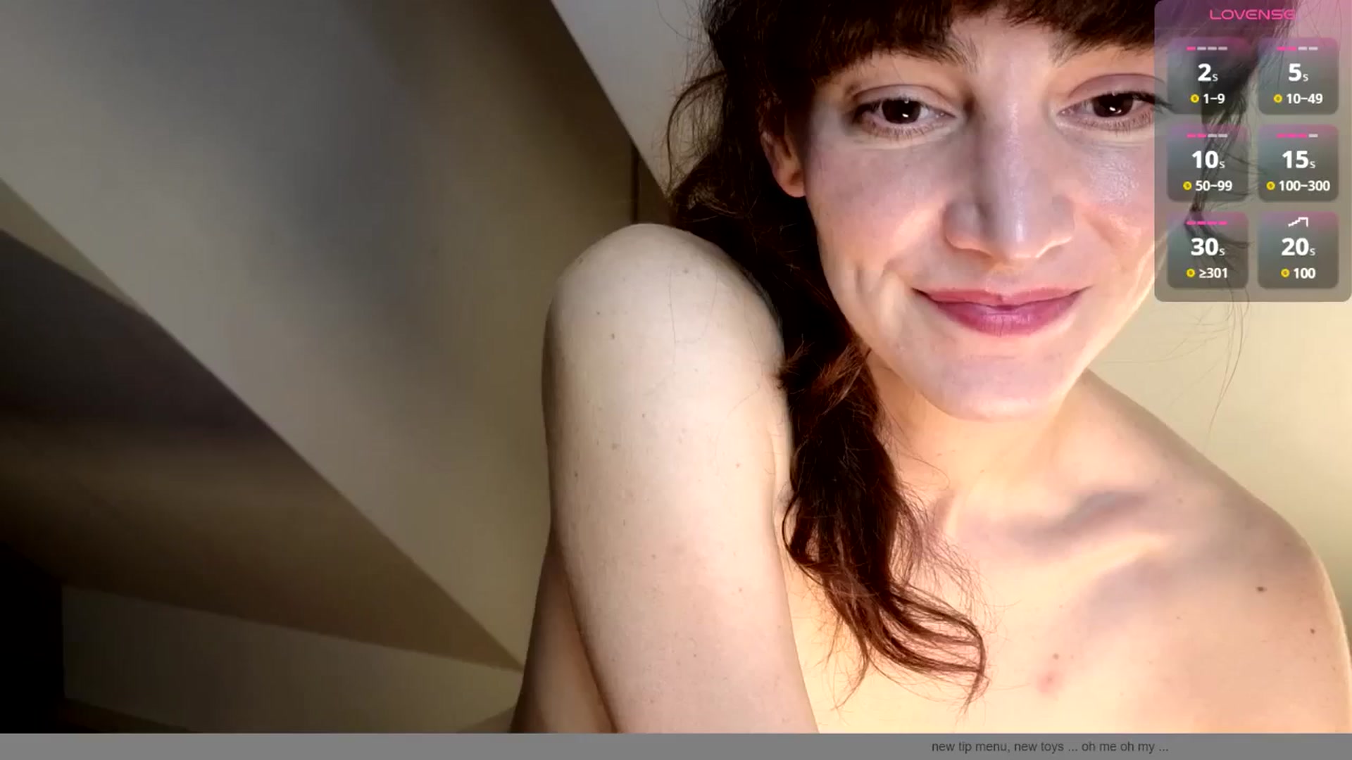 Gallery image thumbnail from Goodgirlgrace's myfreecams stream on, 12/13/2024, 16:38 image 16 of 20