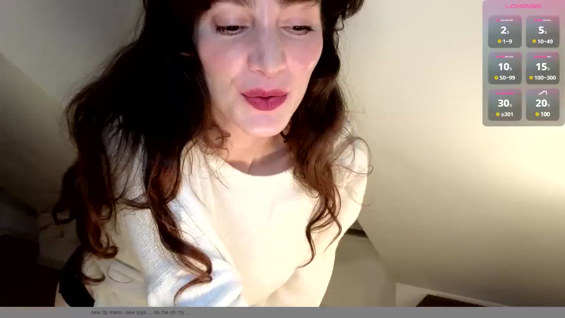 Gallery image thumbnail from Goodgirlgrace's myfreecams stream on, 12/15/2024, 17:15 image 2 of 20