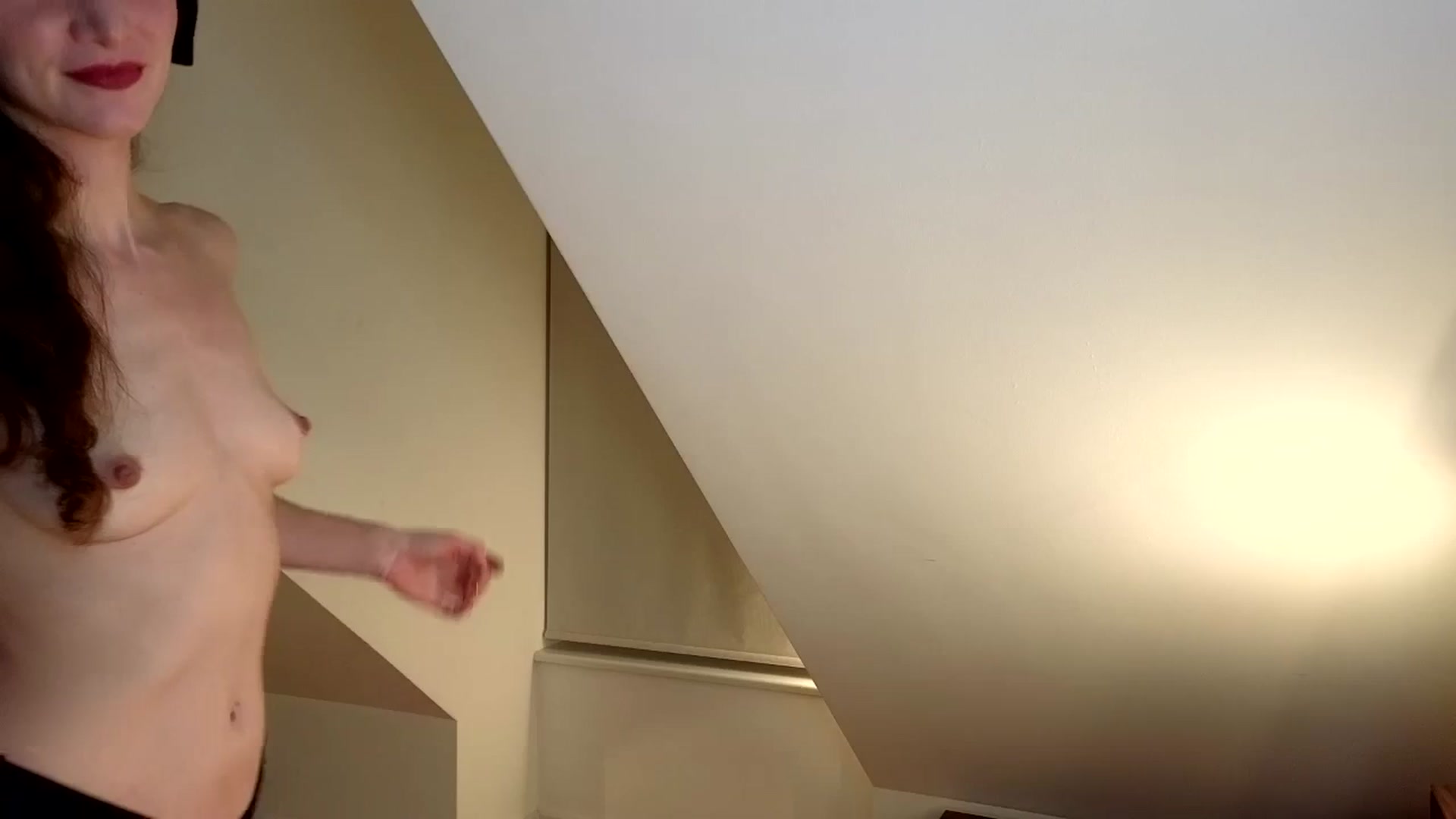 Gallery image thumbnail from Goodgirlgrace's myfreecams stream on, 03/15/2025, 17:51 image 18 of 20