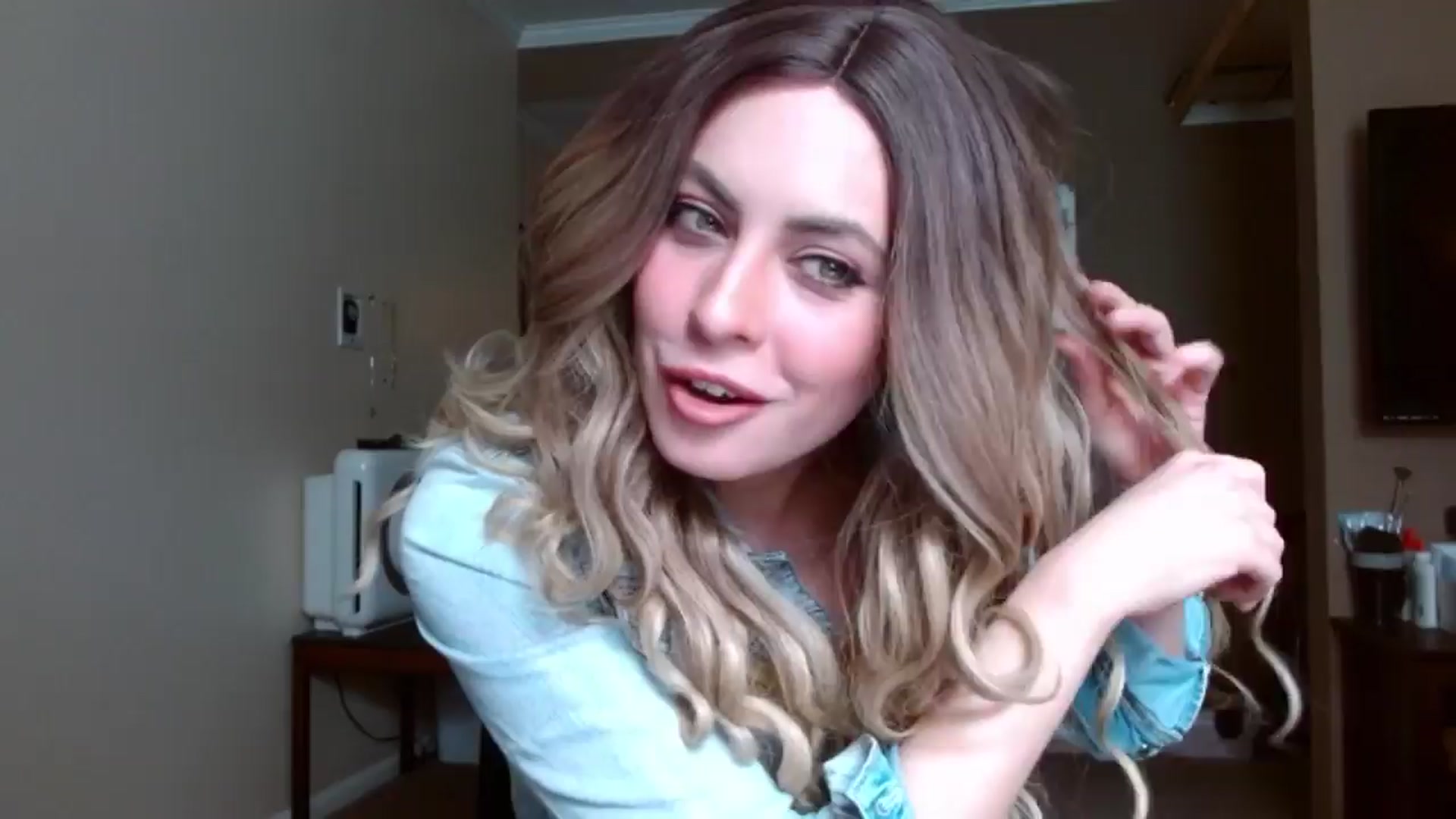 Gallery image thumbnail from Google_'s myfreecams stream on, 03/26/2024, 18:04 image 1 of 20