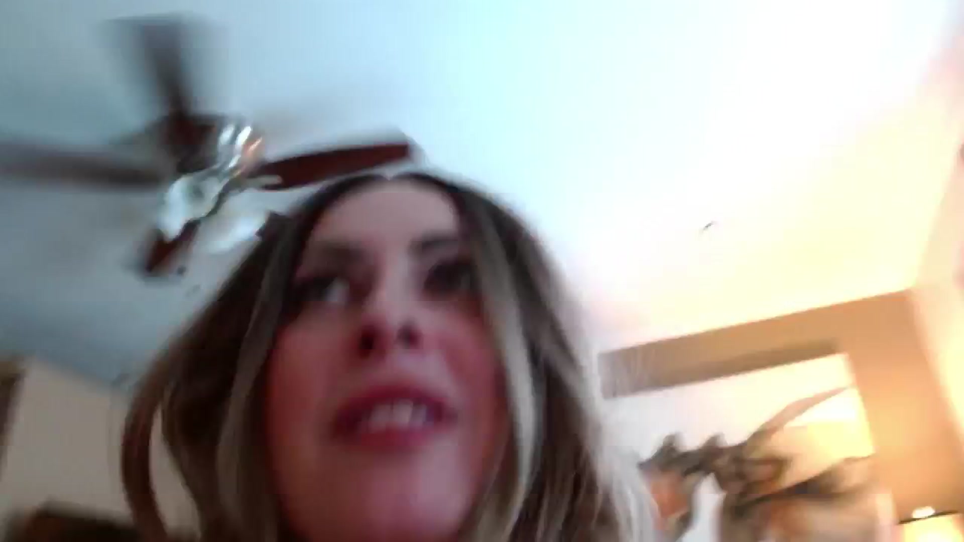Gallery image thumbnail from Google_'s myfreecams stream on, 05/28/2024, 19:21 image 16 of 20