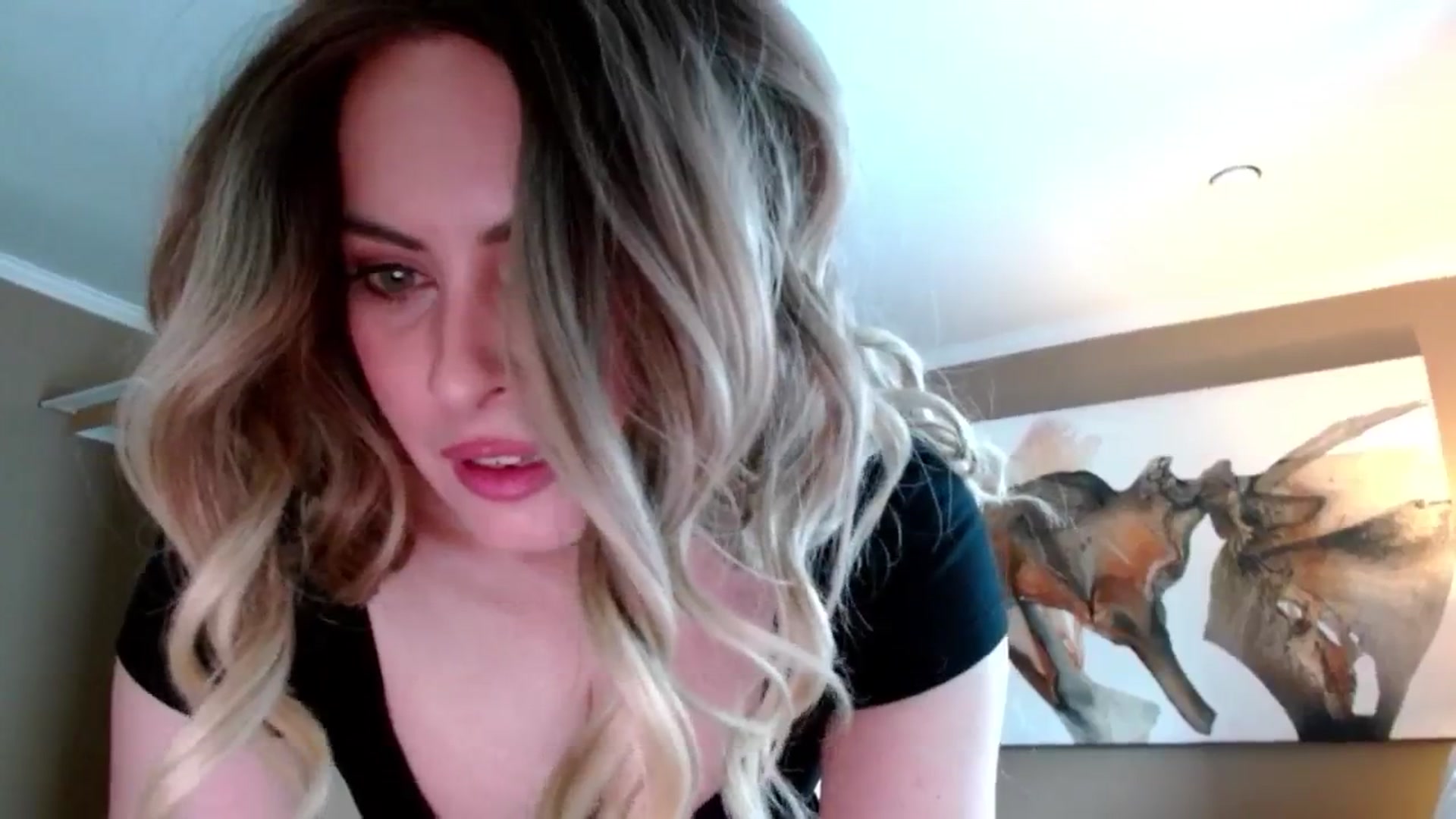 Gallery image thumbnail from Google_'s myfreecams stream on, 06/03/2024, 22:51 image 16 of 20