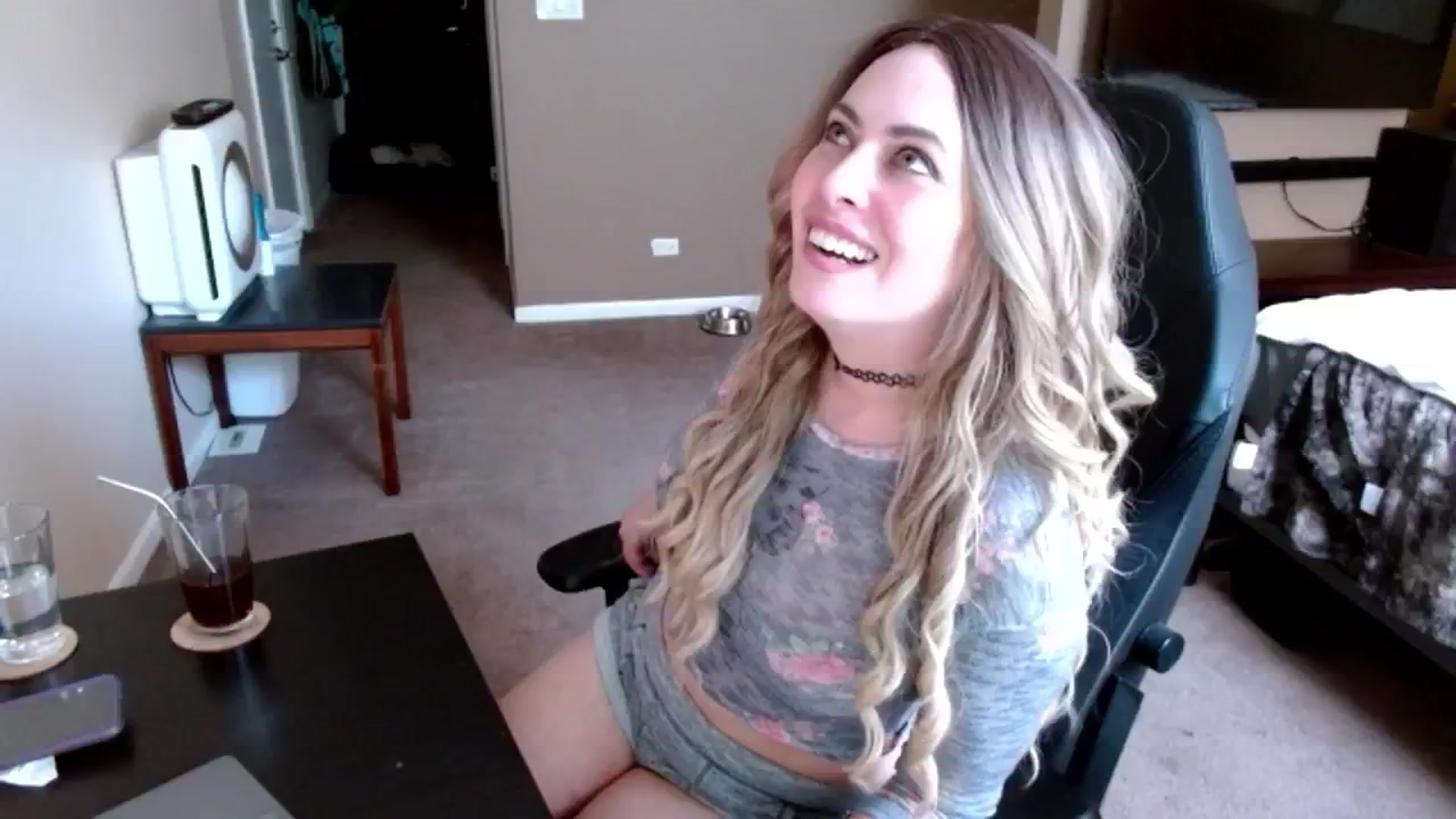 Gallery image thumbnail from Google_'s myfreecams stream on, 07/02/2024, 21:34 image 4 of 20