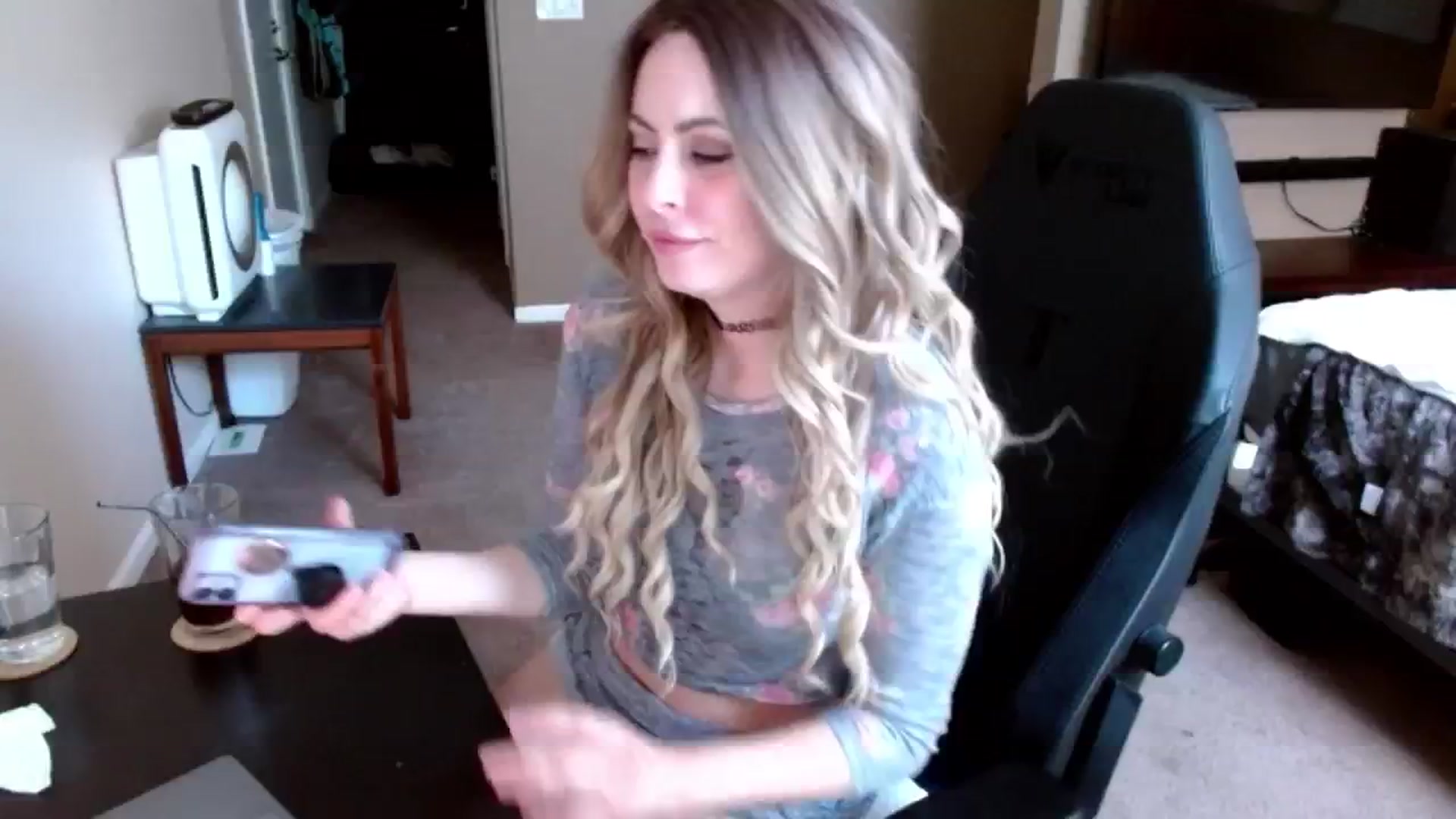 Gallery image thumbnail from Google_'s myfreecams stream on, 07/02/2024, 21:34 image 3 of 20