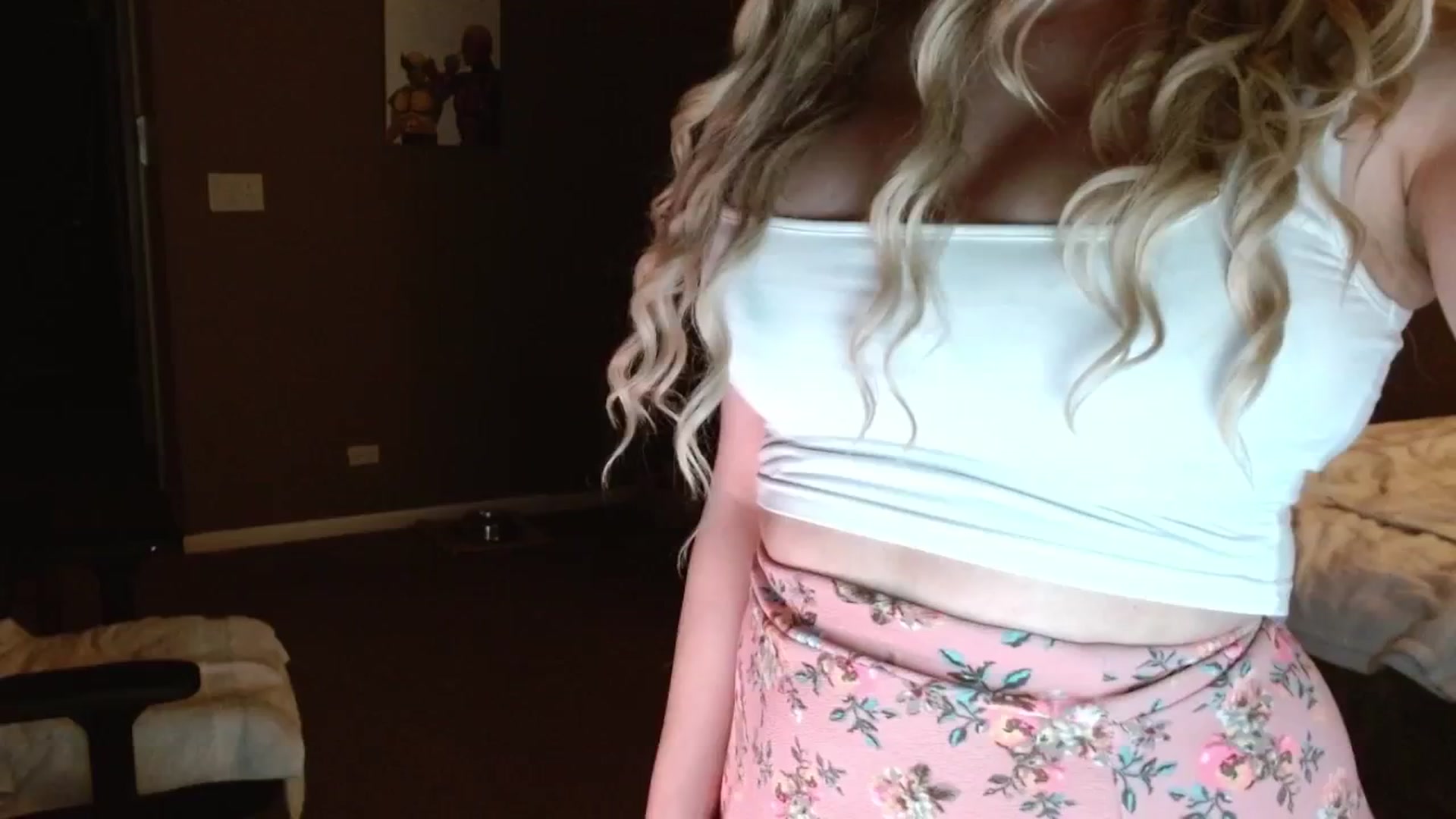 Gallery image thumbnail from Google_'s myfreecams stream on, 07/31/2024, 03:30 image 13 of 20
