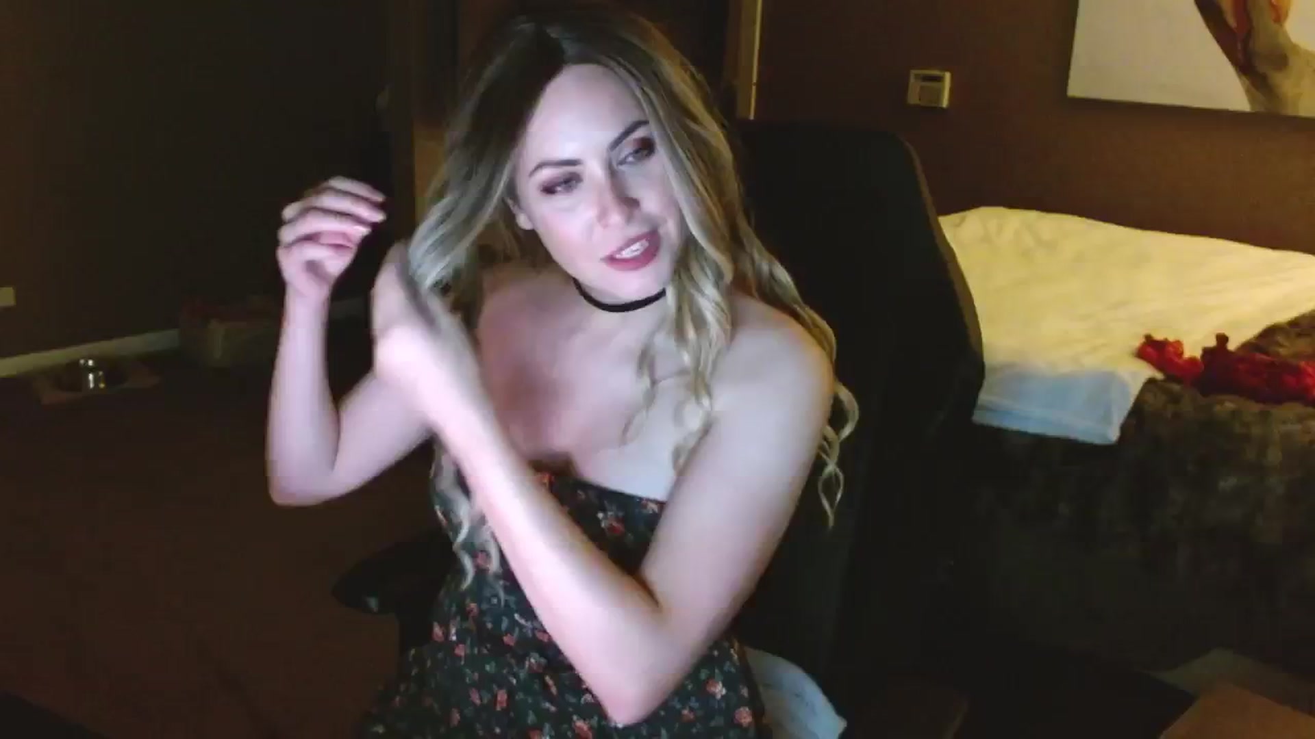 Gallery image thumbnail from Google_'s myfreecams stream on, 08/18/2024, 02:45 image 3 of 20
