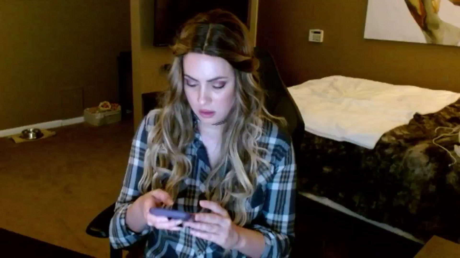 Gallery image thumbnail from Google_'s myfreecams stream on, 10/01/2024, 04:16 image 2 of 20