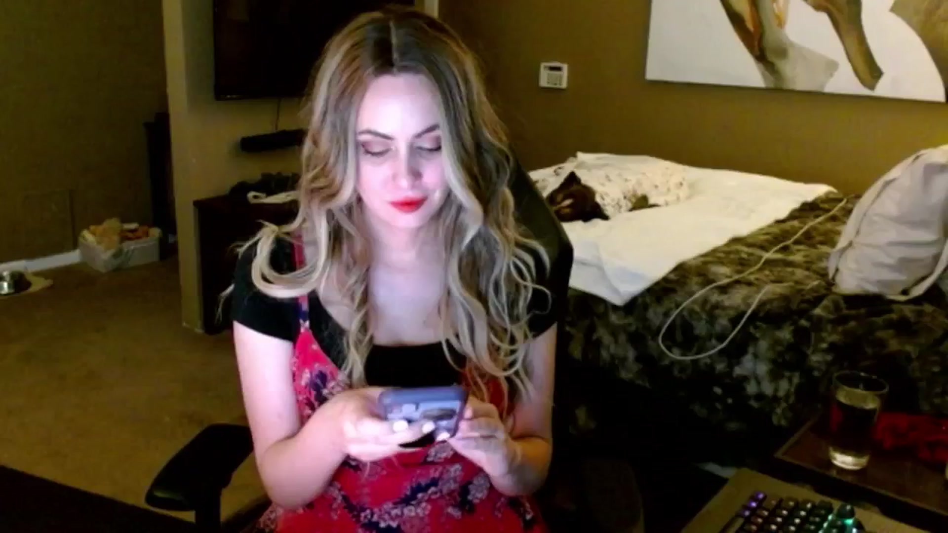 Gallery image thumbnail from Google_'s myfreecams stream on, 10/08/2024, 05:15 image 4 of 20