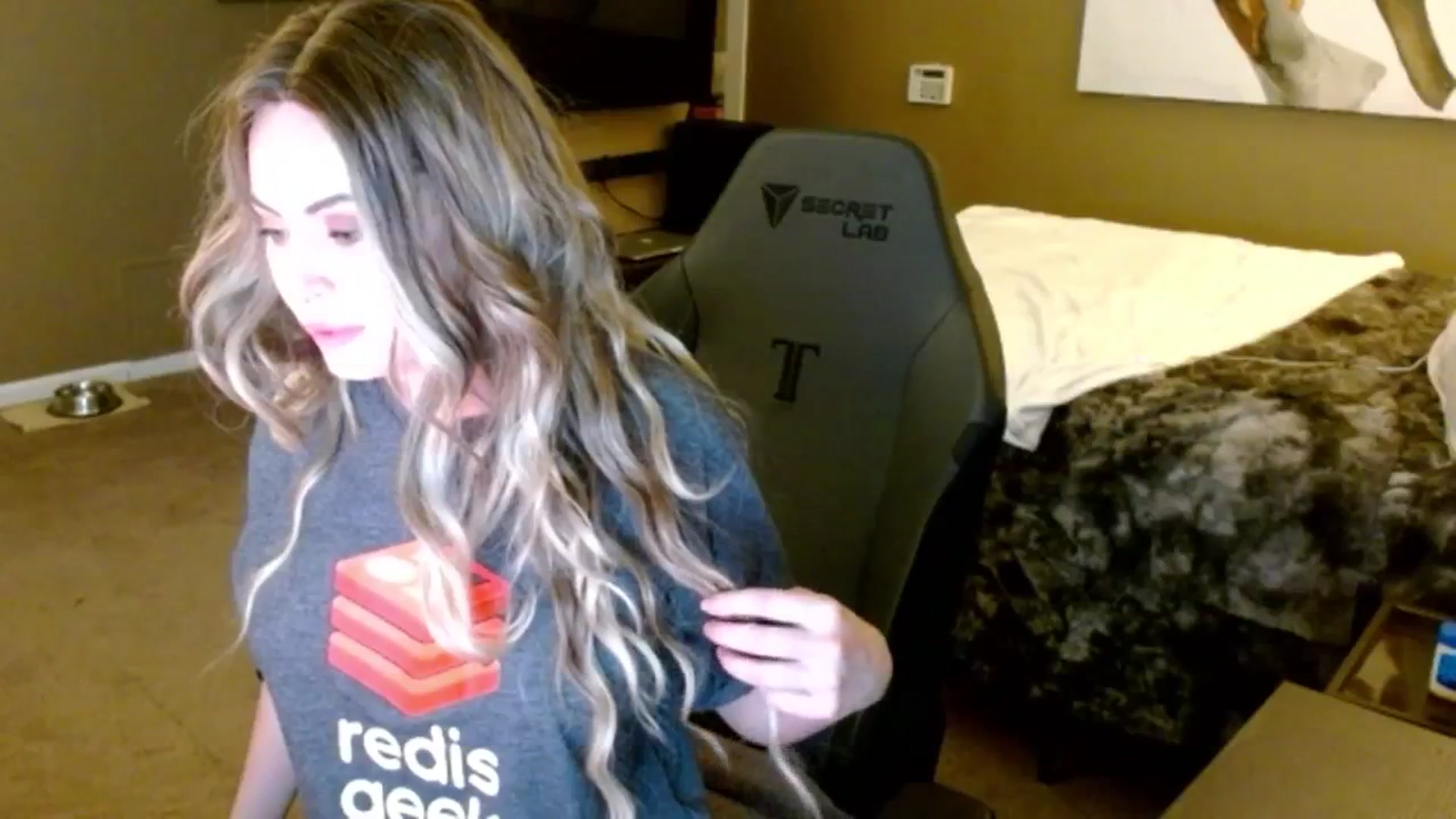 Gallery image thumbnail from Google_'s myfreecams stream on, 10/21/2024, 05:18 image 20 of 20
