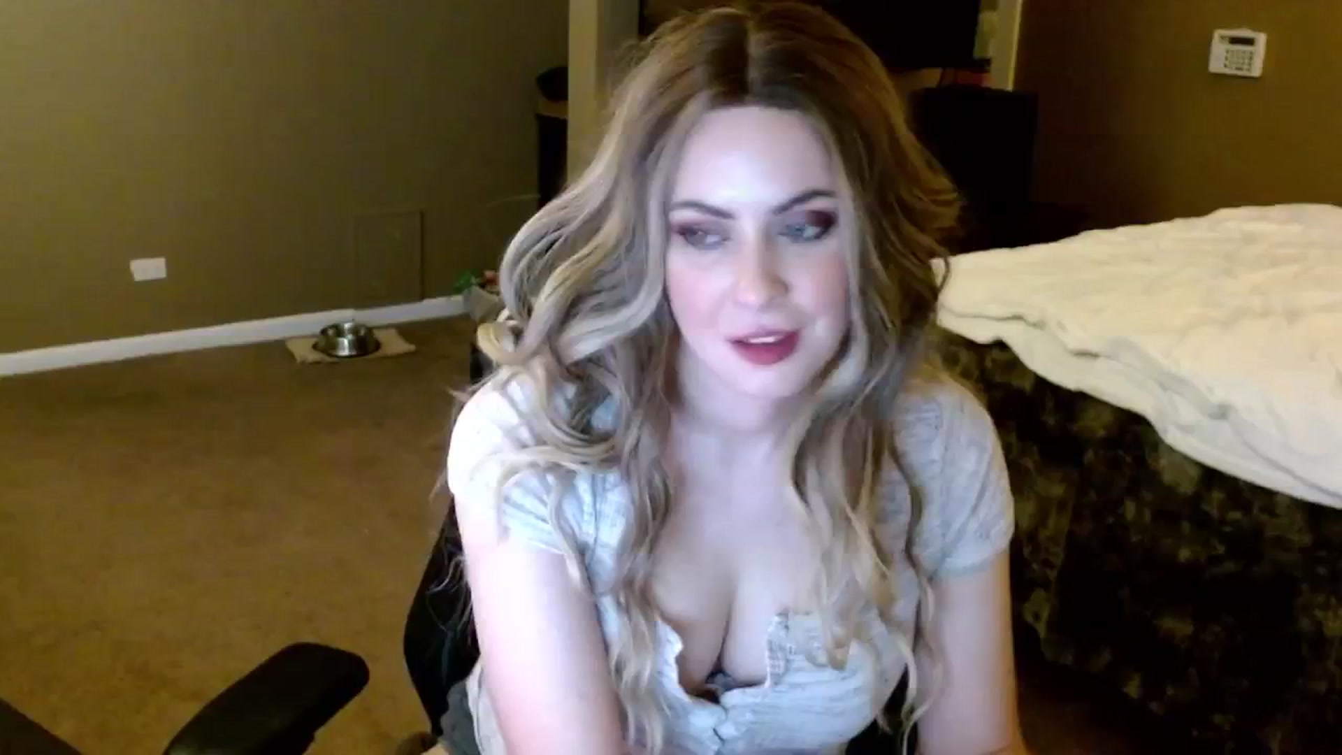 Gallery image thumbnail from Google_'s myfreecams stream on, 10/31/2024, 02:53 image 4 of 20
