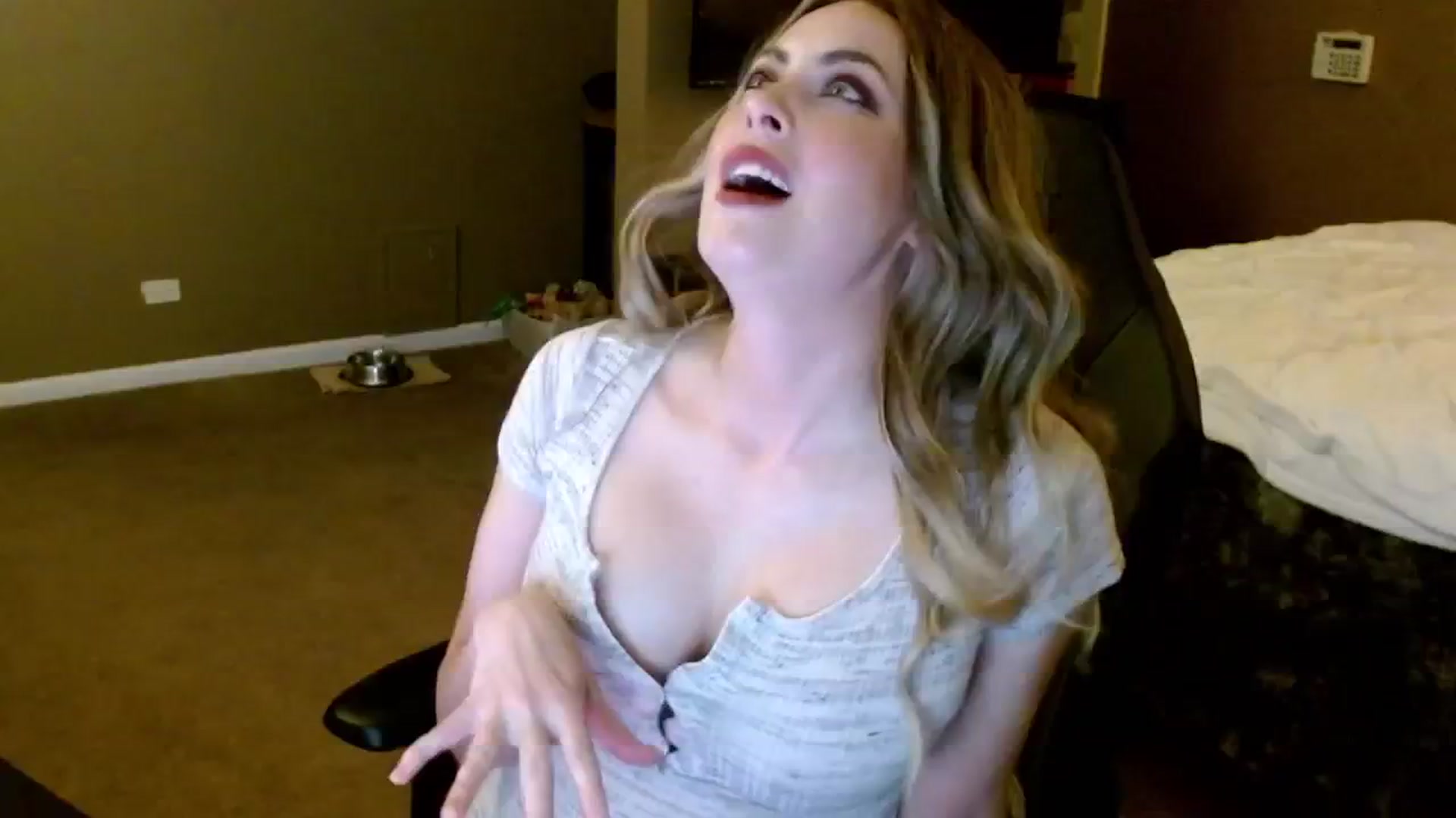 Gallery image thumbnail from Google_'s myfreecams stream on, 10/31/2024, 02:53 image 13 of 20