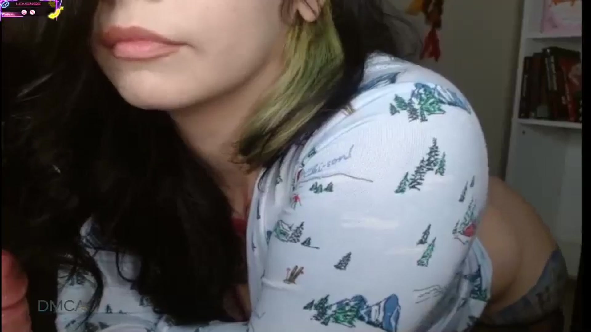 Gallery image thumbnail from Goonbella's myfreecams stream on, 11/19/2025, 21:25 image 17 of 20