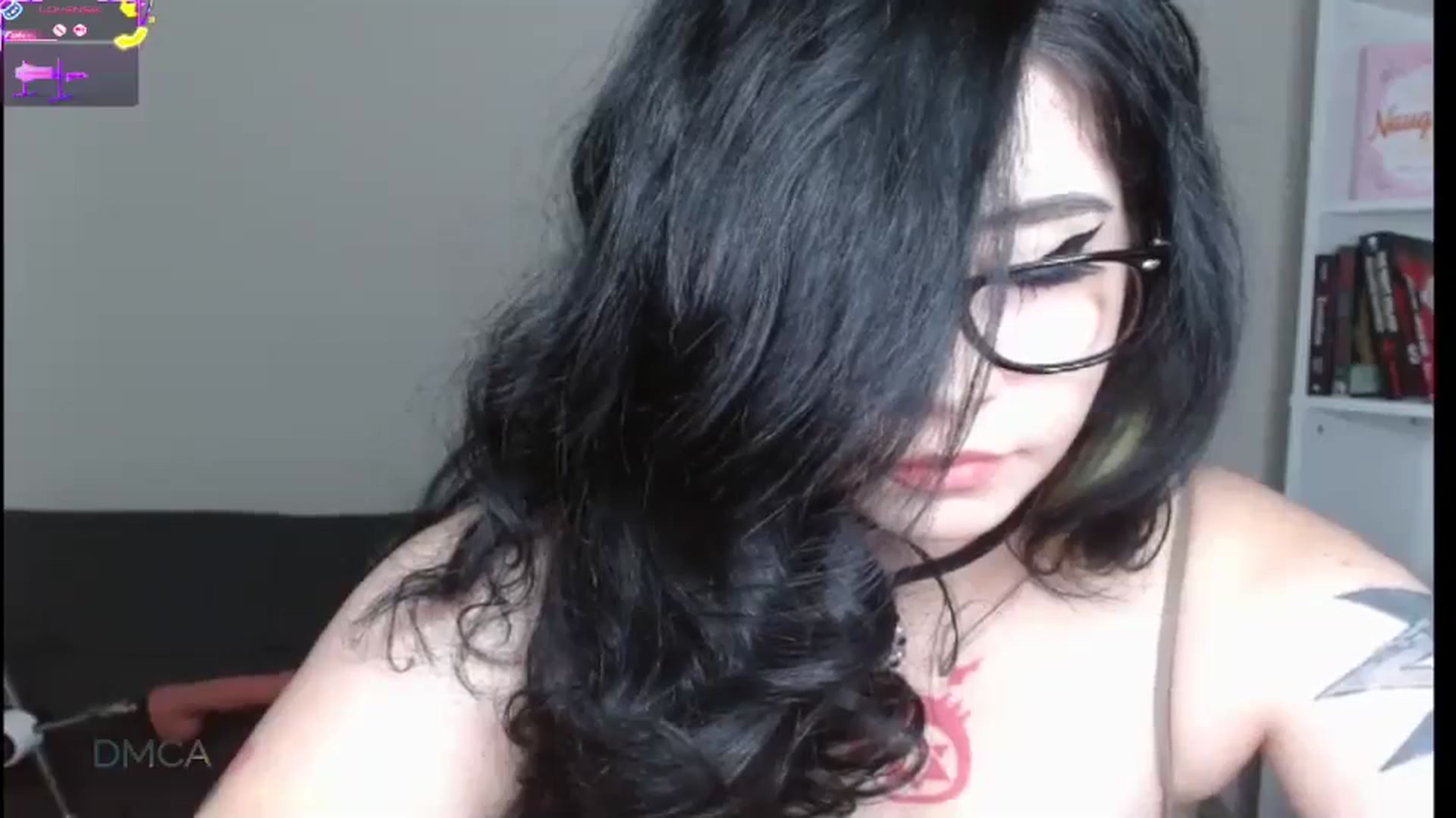 Gallery image thumbnail from Goonbella's myfreecams stream on, 11/21/2025, 19:14 image 16 of 20