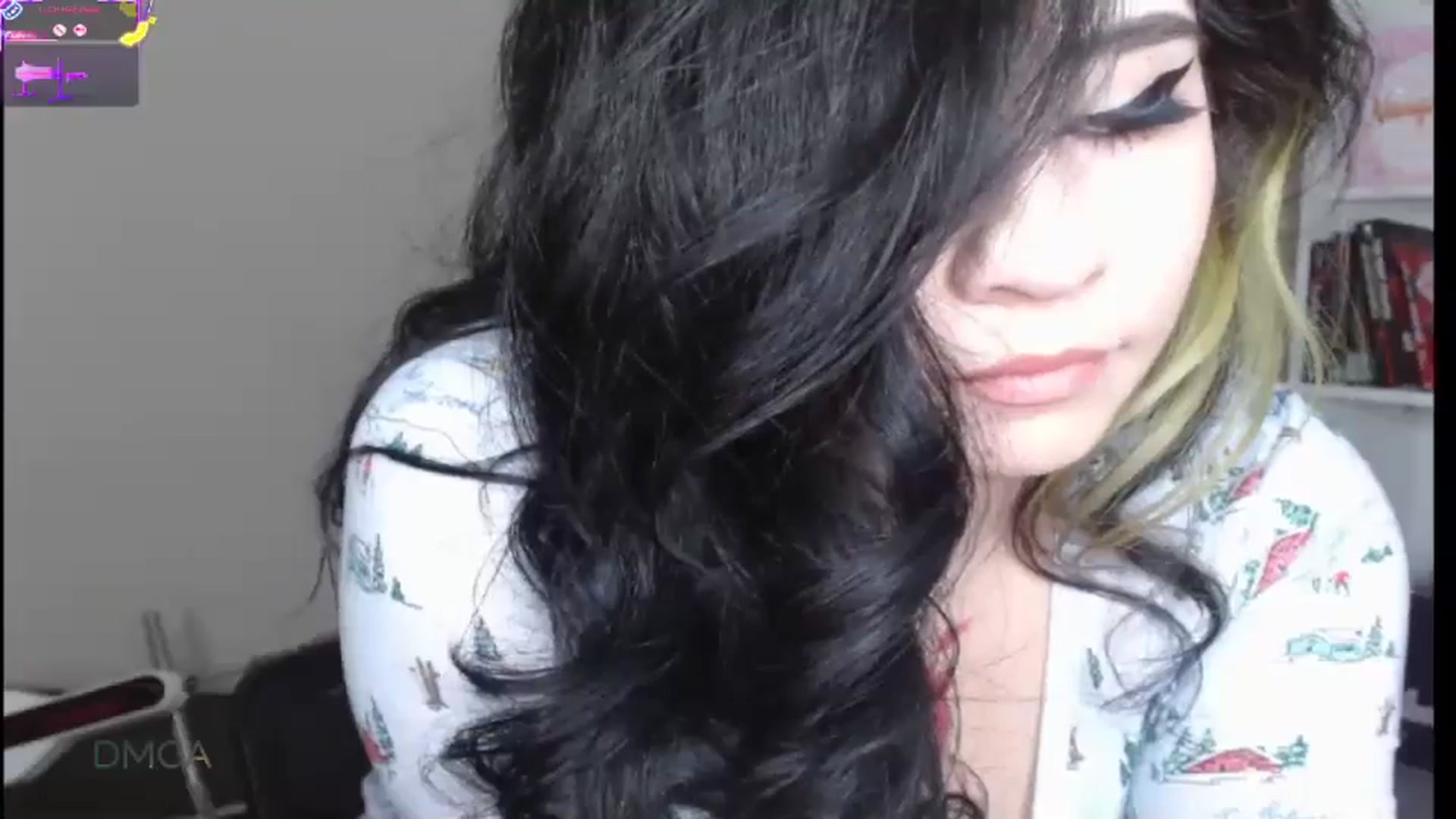 Gallery image thumbnail from Goonbella's myfreecams stream on, 11/21/2025, 21:29 image 4 of 20