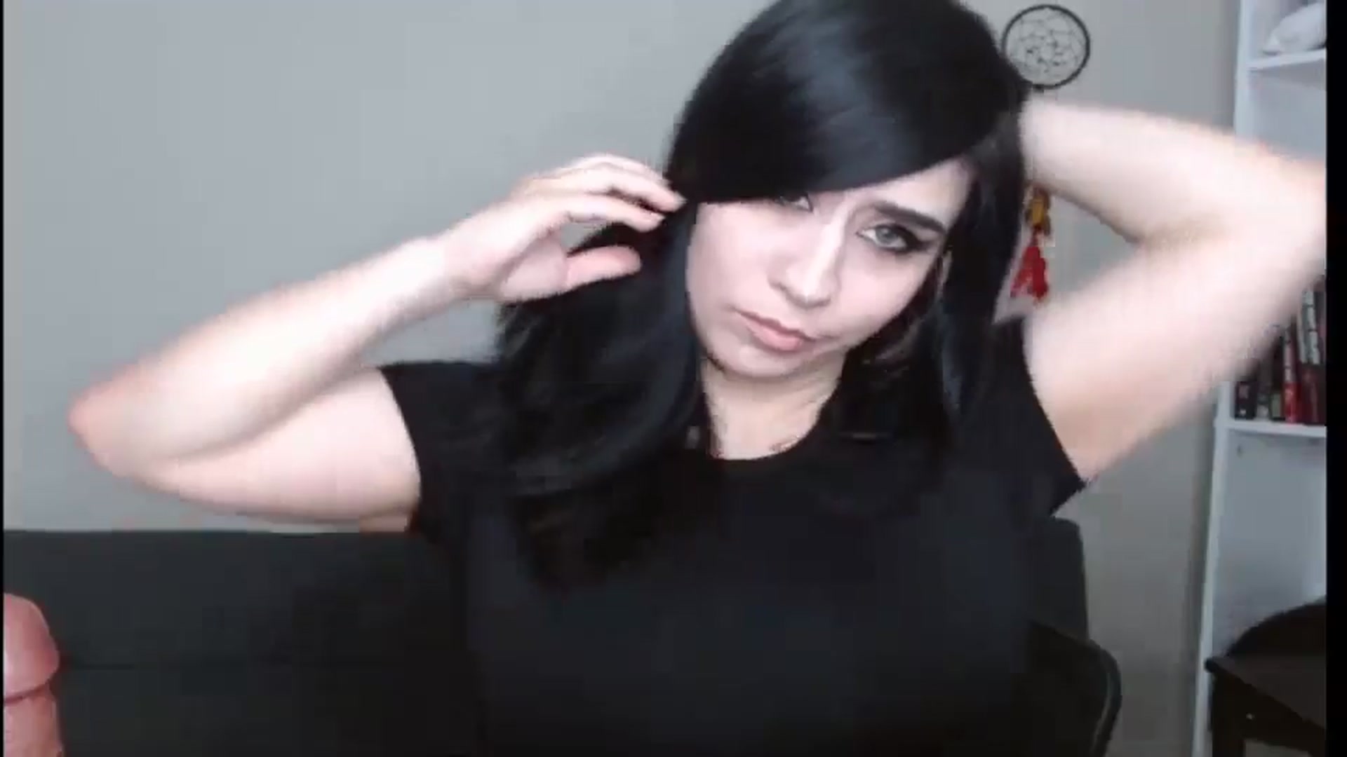 Gallery image thumbnail from Goonbella's myfreecams stream on, 01/04/2026, 20:40 image 18 of 20