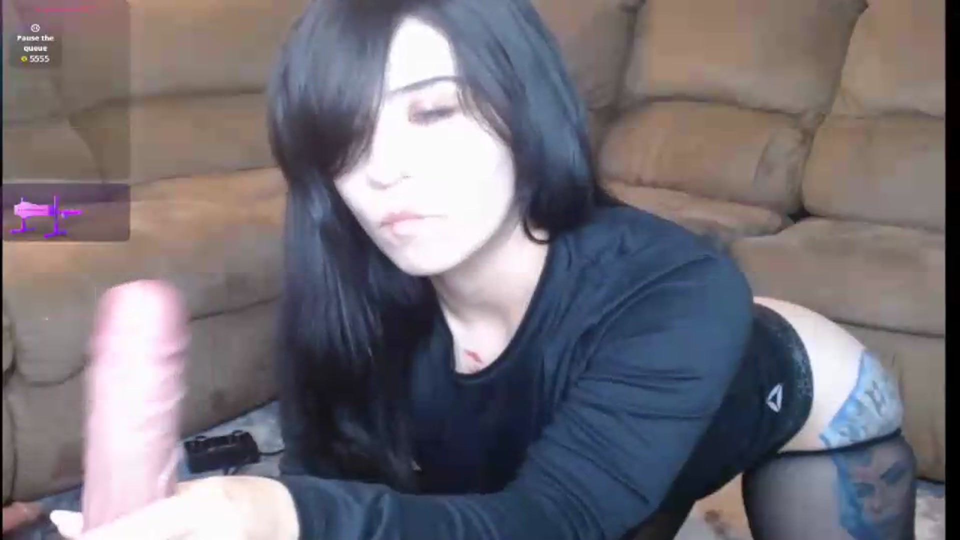 Gallery image thumbnail from Goonbella's myfreecams stream on, 05/18/2026, 18:10 image 14 of 20