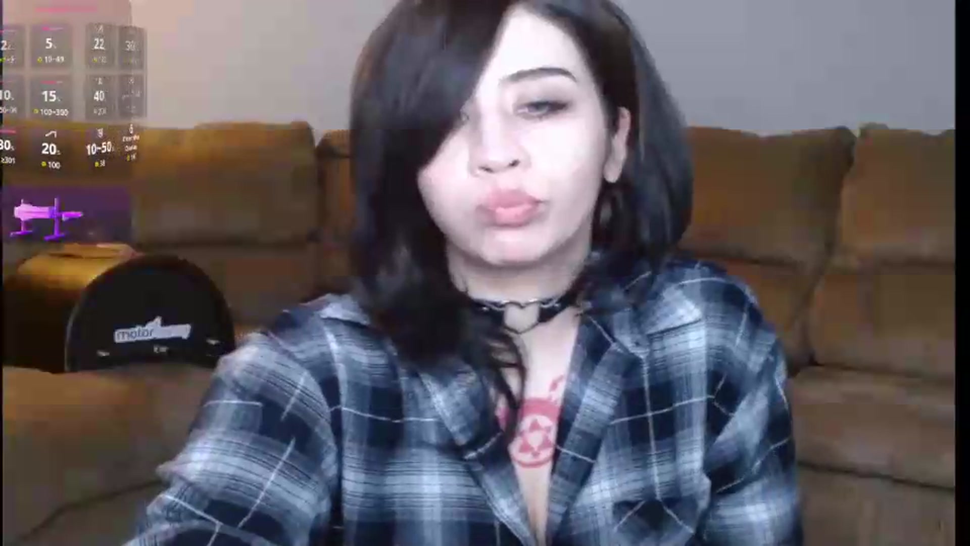 Gallery image thumbnail from Goonbella's myfreecams stream on, 06/27/2026, 20:02 image 19 of 20