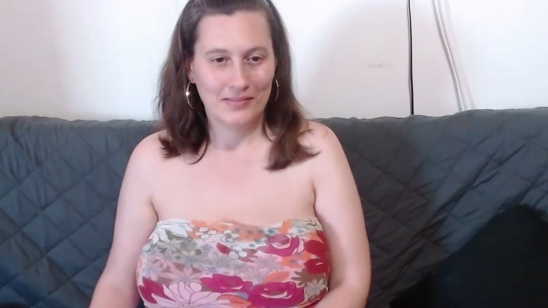 Gallery image thumbnail from GorgeousBecca's myfreecams stream on, 04/20/2025, 16:48 image 12 of 20