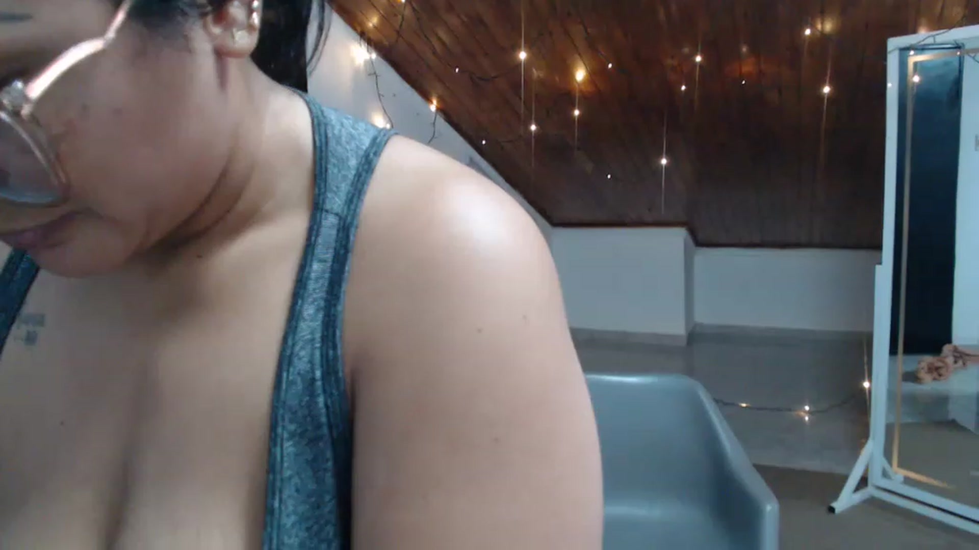 Gallery image thumbnail from Gorgina_sexy2's myfreecams stream on, 11/28/2022, 18:44 image 3 of 20
