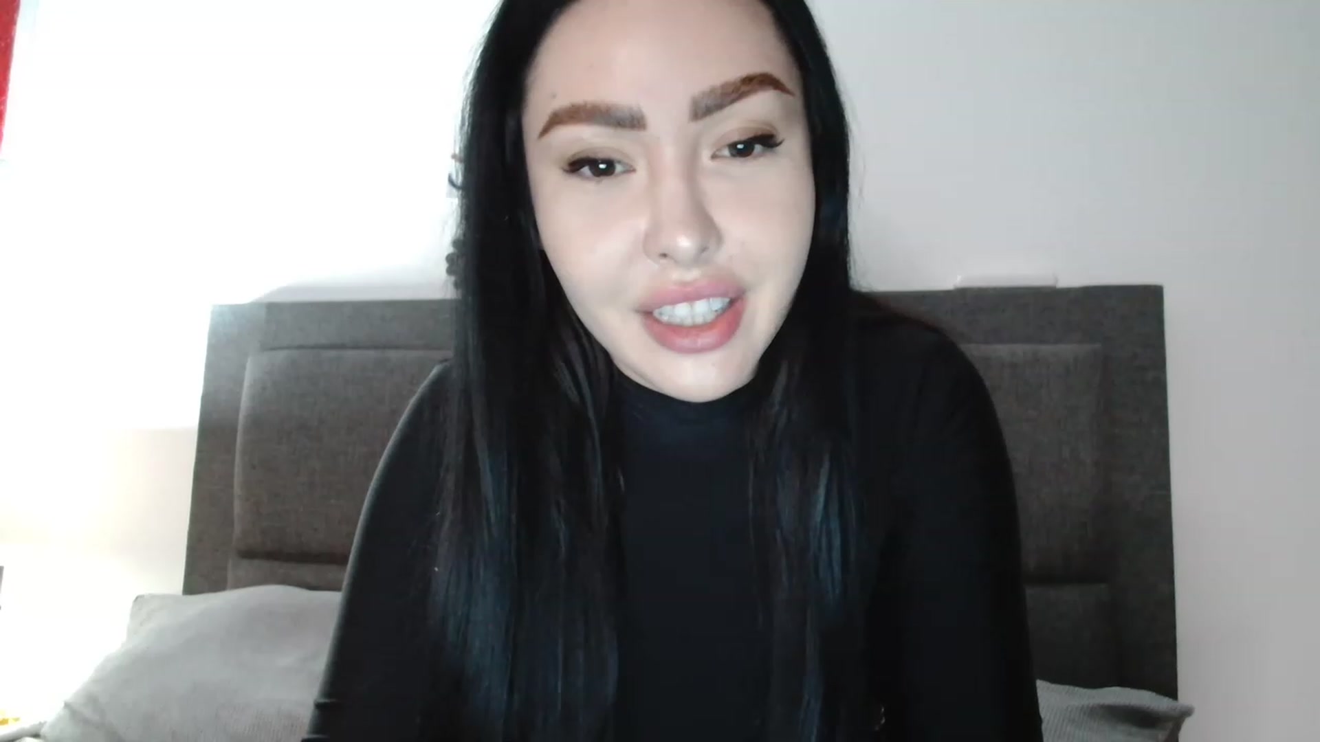 Gallery image thumbnail from GothBarbiexxx's myfreecams stream on, 03/20/2023, 08:45 image 4 of 20
