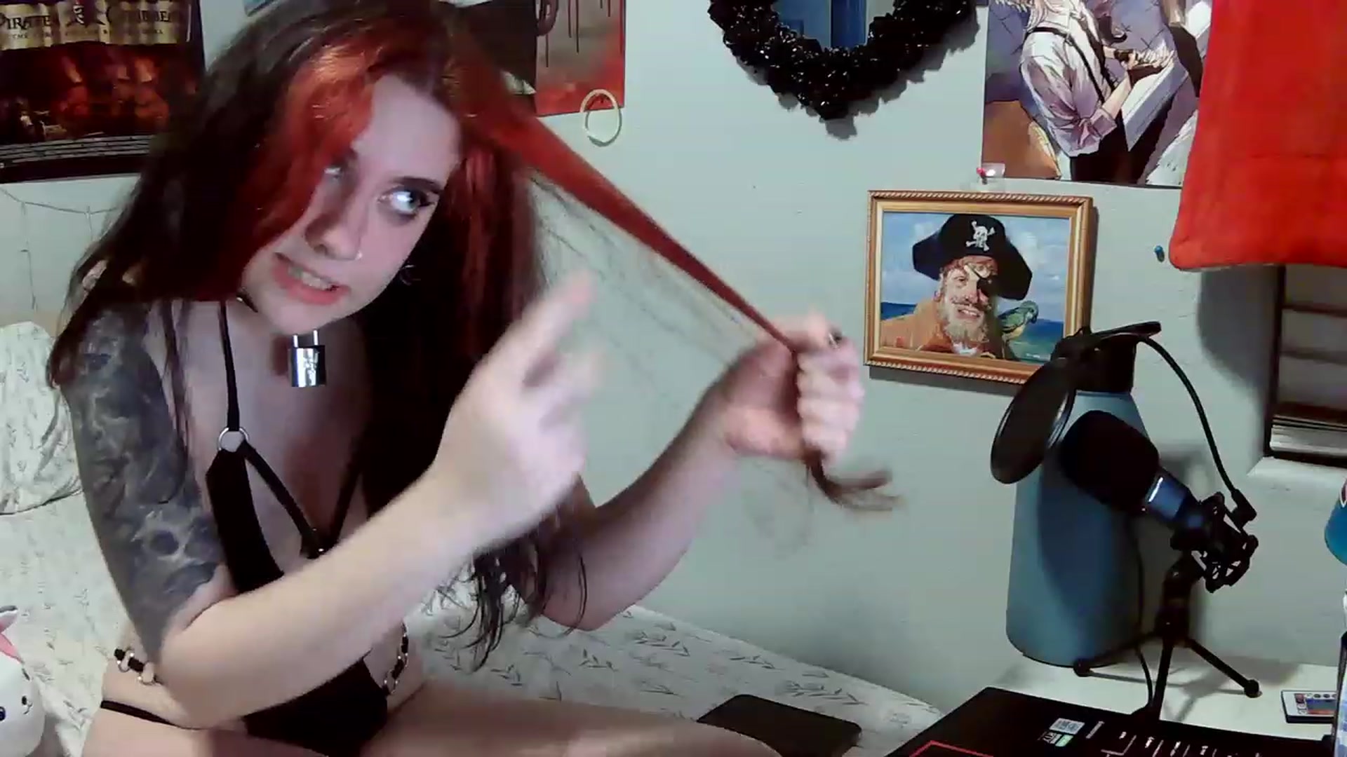 Gallery image thumbnail from GothBlair's myfreecams stream on, 04/16/2023, 07:08 image 15 of 20