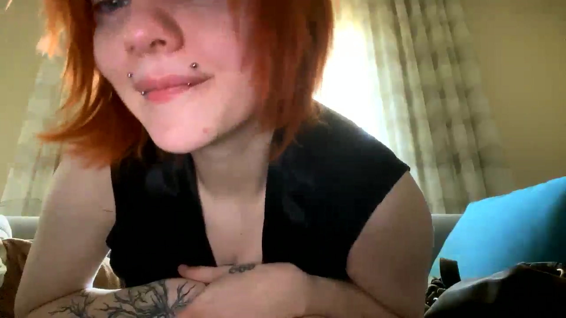 Gallery image thumbnail from Gothbaby999's myfreecams stream on, 01/10/2025, 16:58 image 5 of 20