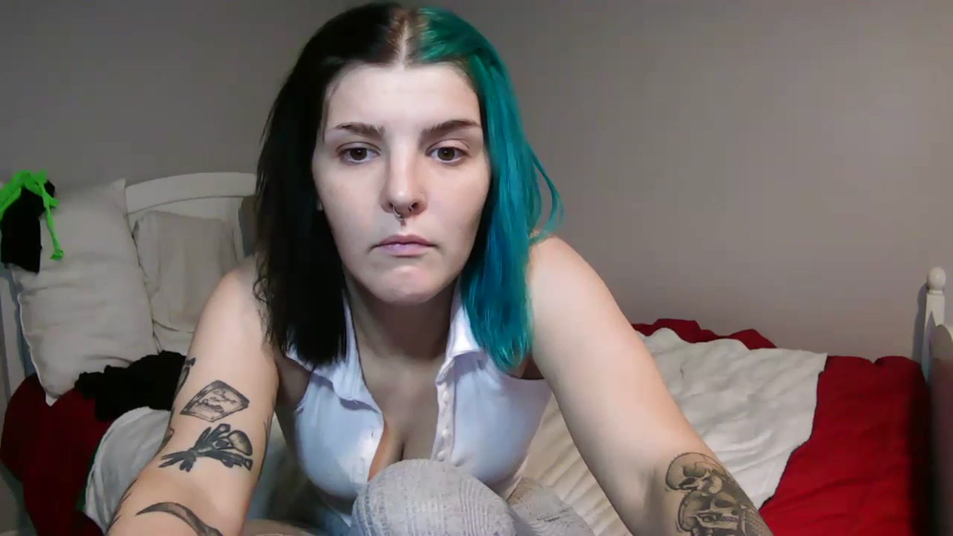 Gallery image thumbnail from Gothbaby_333x's myfreecams stream on, 07/03/2023, 24:43 image 4 of 20