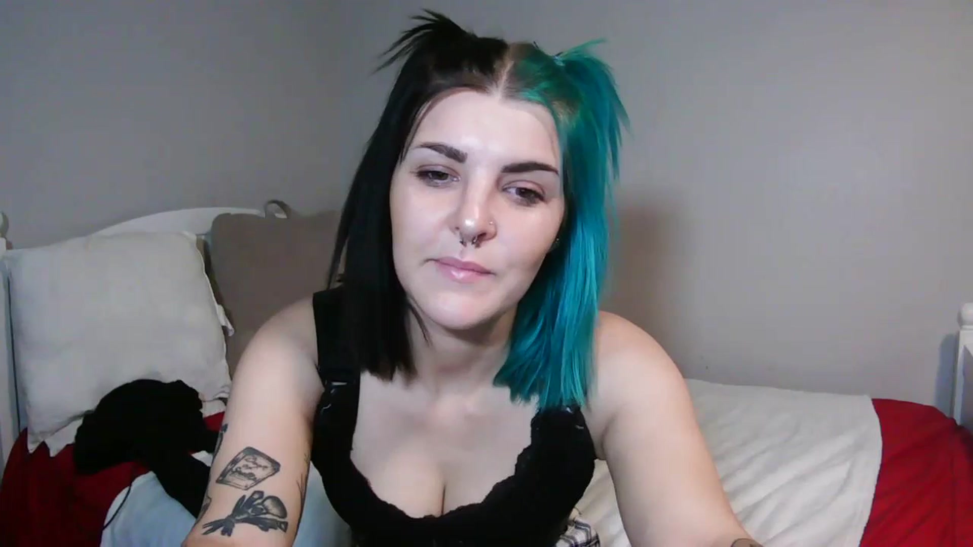 Gallery image thumbnail from Gothbaby_333x's myfreecams stream on, 07/06/2023, 18:30 image 3 of 20
