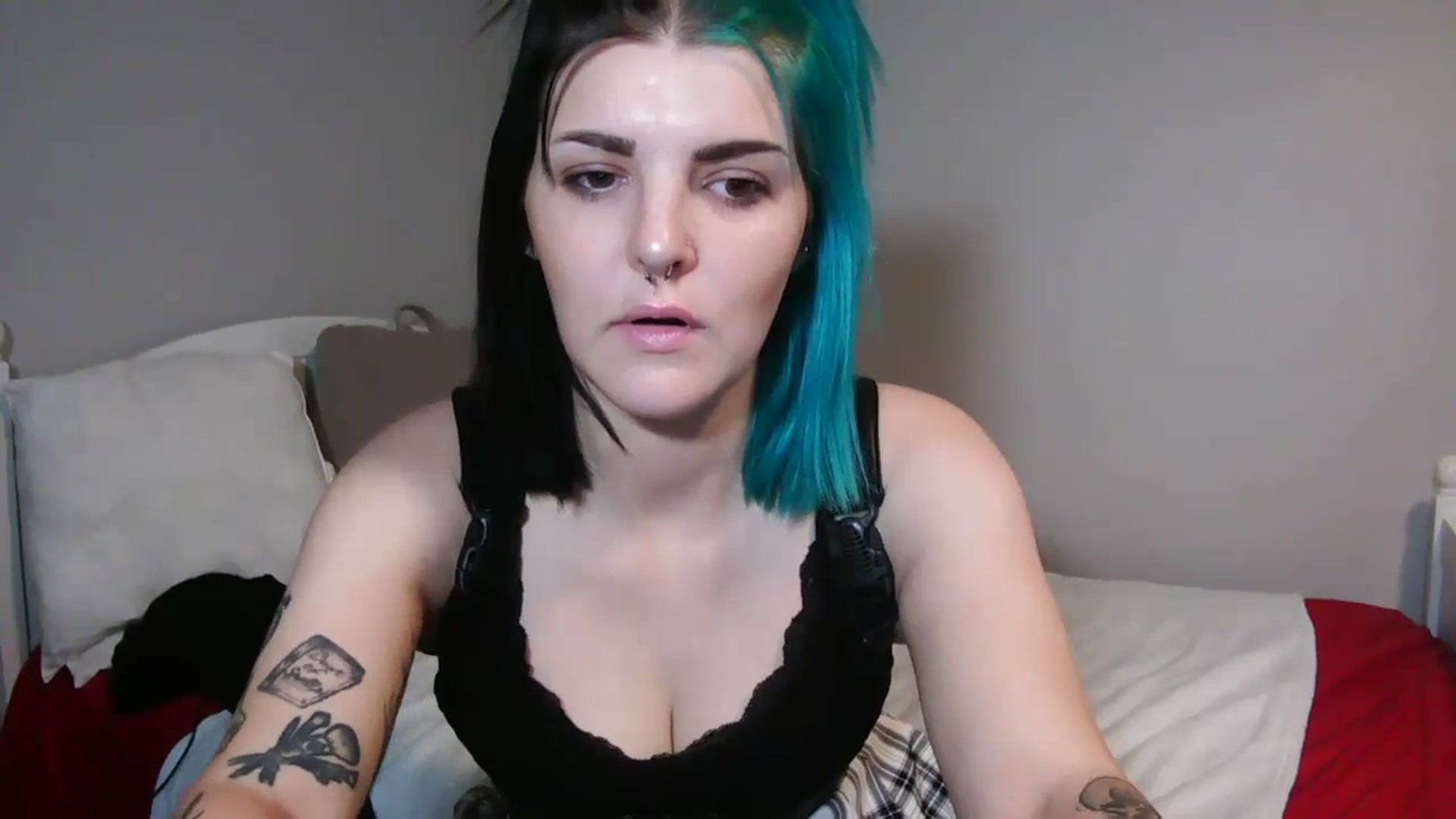 Gallery image thumbnail from Gothbaby_333x's myfreecams stream on, 07/06/2023, 18:30 image 4 of 20