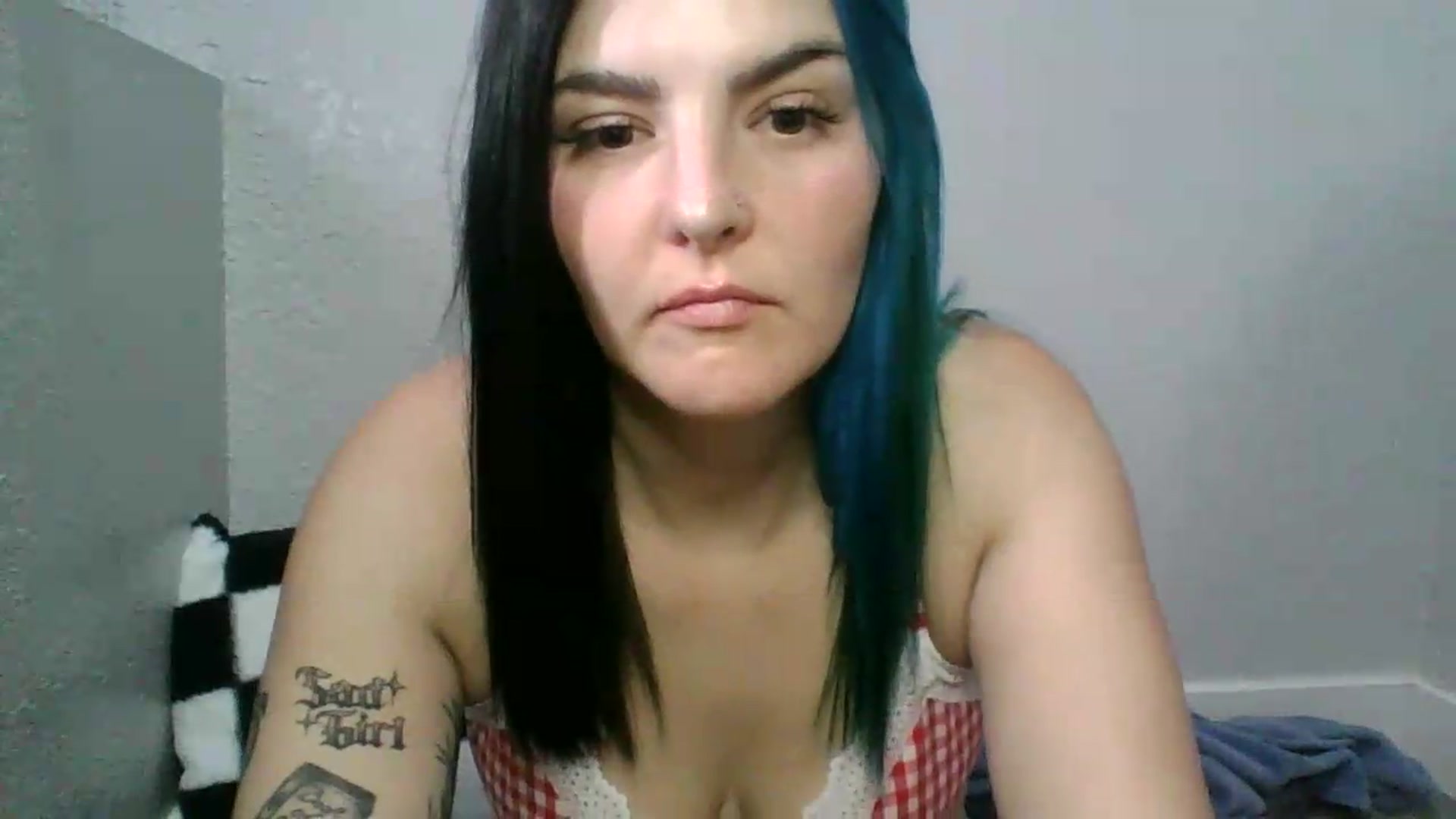 Gallery image thumbnail from Gothbaby_333x's myfreecams stream on, 07/26/2026, 23:35 image 4 of 20