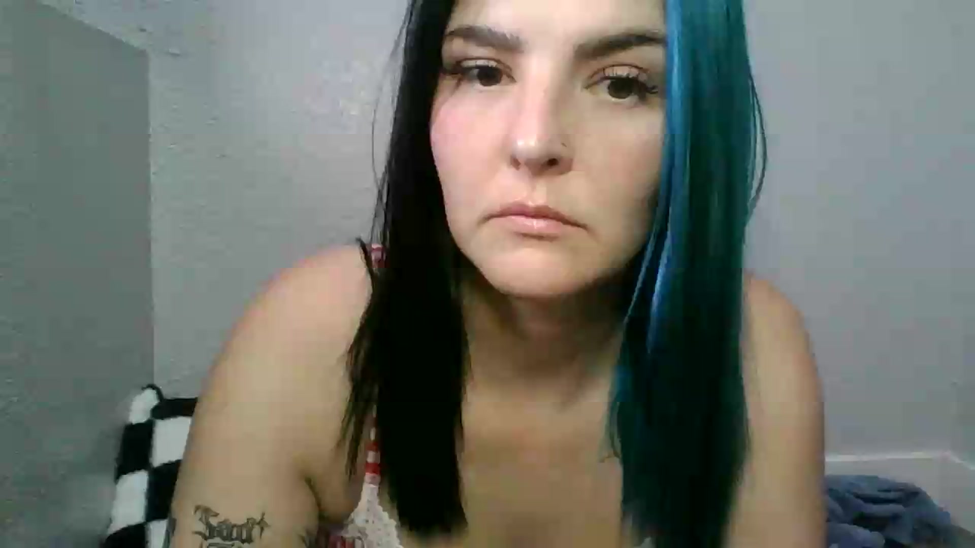 Gallery image thumbnail from Gothbaby_333x's myfreecams stream on, 07/26/2026, 23:35 image 10 of 20