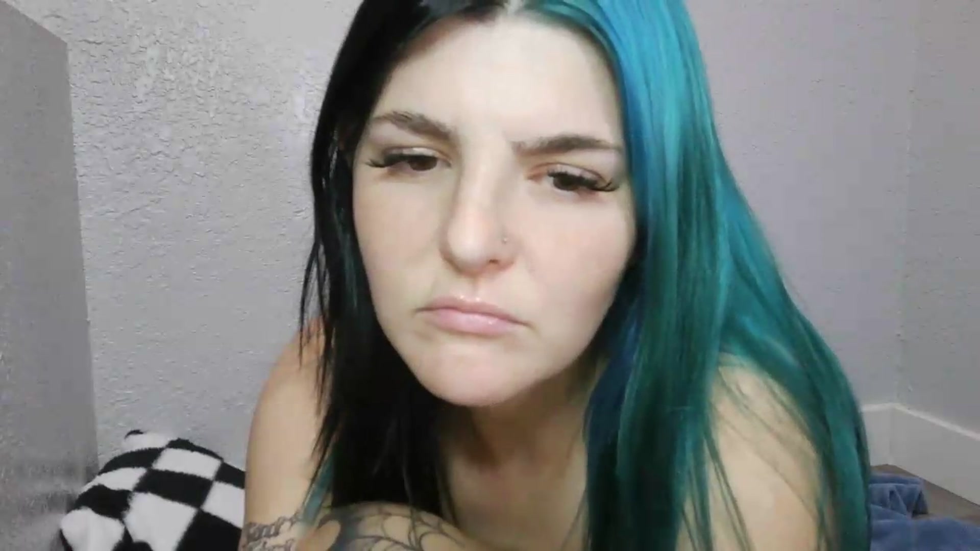 Gallery image thumbnail from Gothbaby_333x's myfreecams stream on, 07/31/2026, 13:04 image 10 of 20
