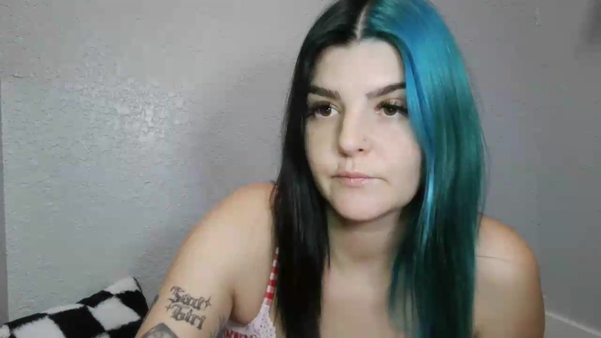 Gallery image thumbnail from Gothbaby_333x's myfreecams stream on, 07/31/2026, 21:23 image 14 of 20