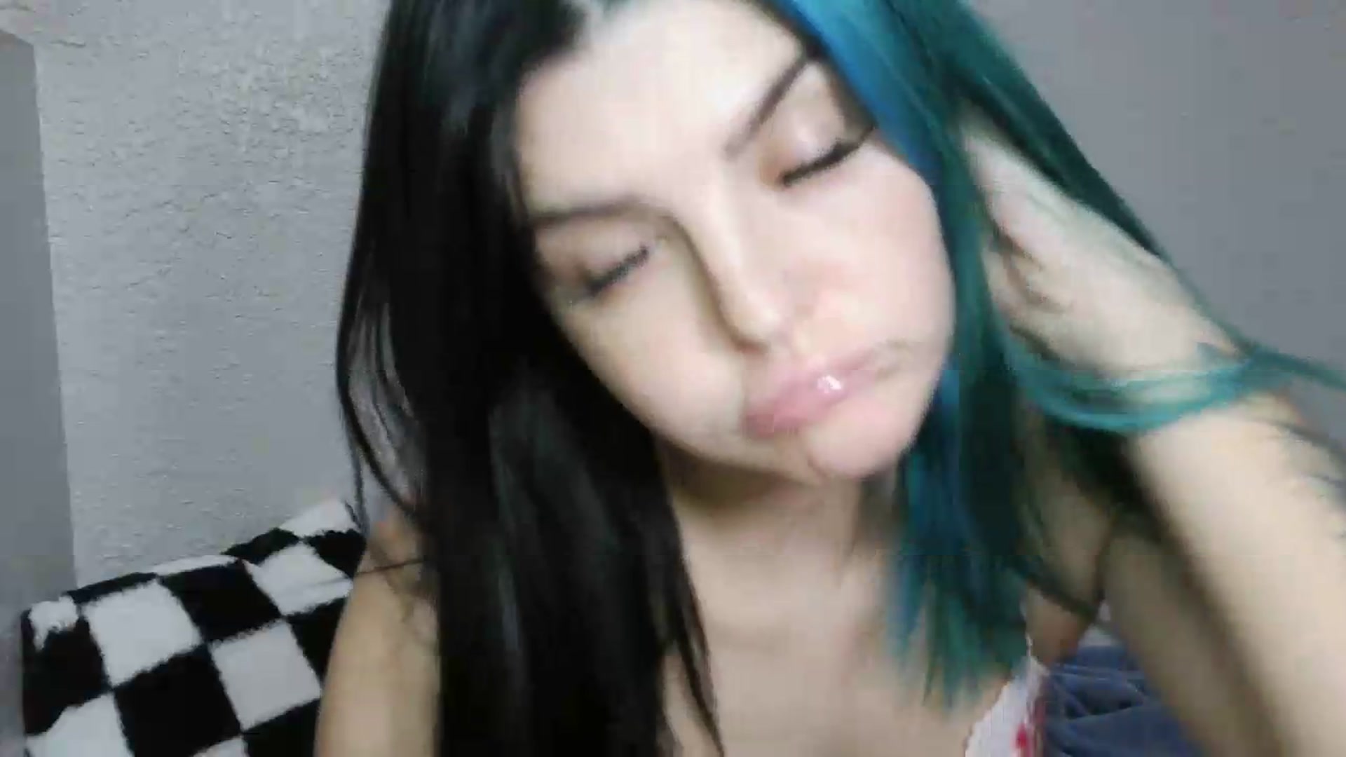 Gallery image thumbnail from Gothbaby_333x's myfreecams stream on, 07/31/2026, 22:22 image 9 of 20