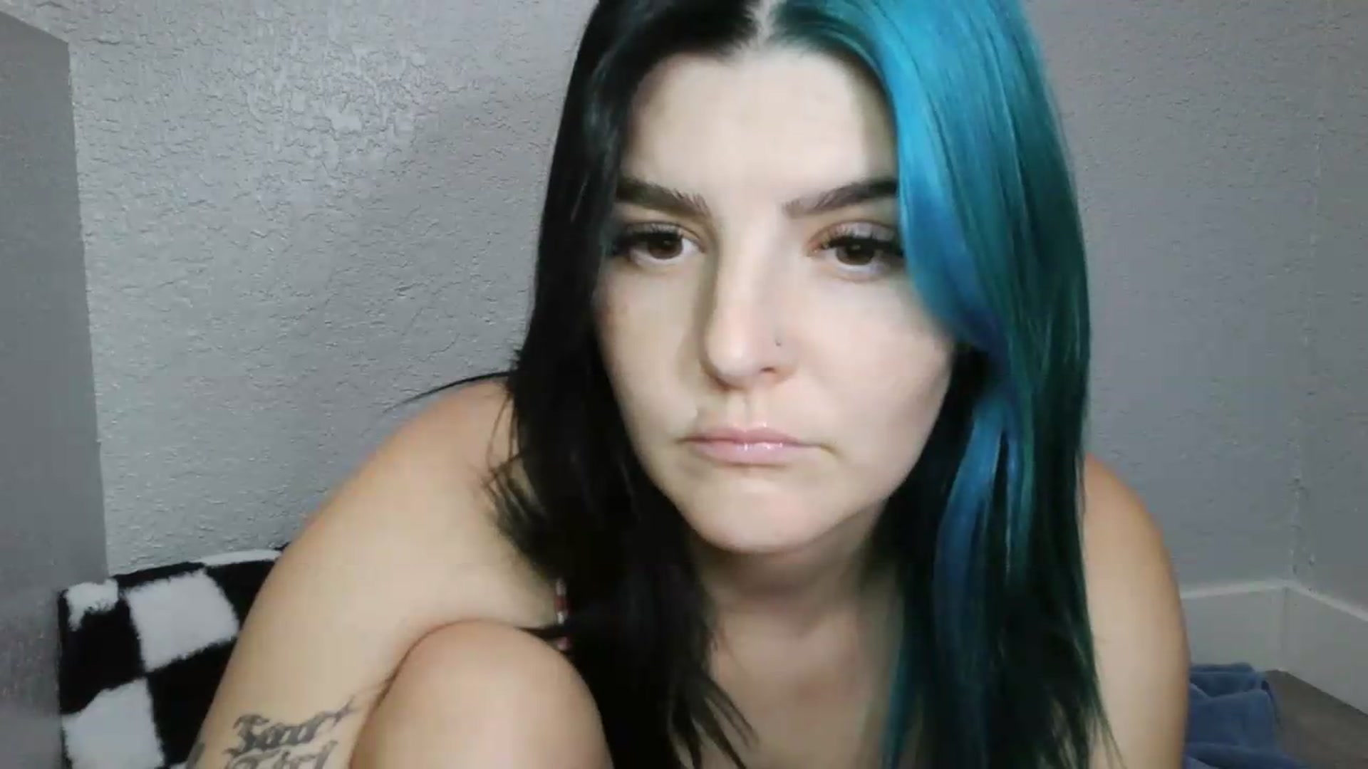 Gallery image thumbnail from Gothbaby_333x's myfreecams stream on, 07/31/2026, 22:39 image 3 of 20