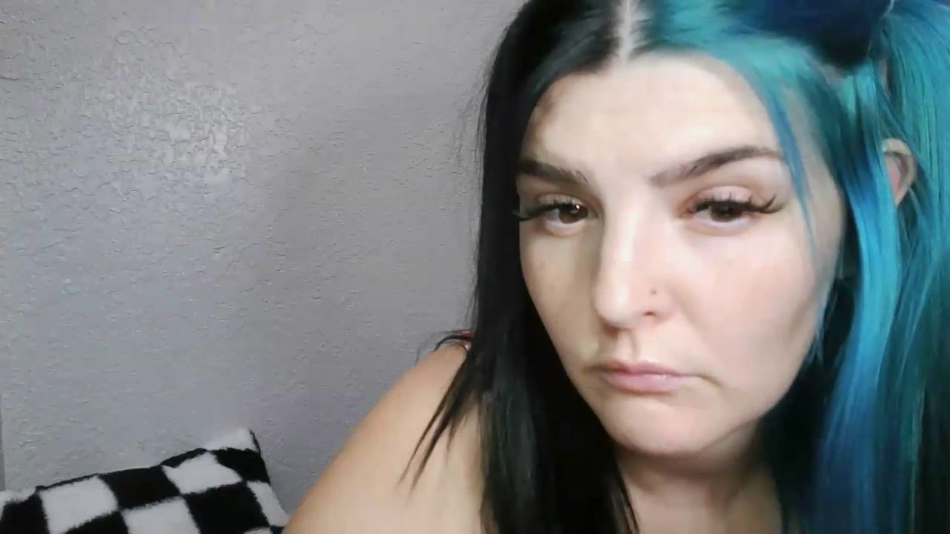 Gallery image thumbnail from Gothbaby_333x's myfreecams stream on, 07/31/2026, 23:02 image 11 of 20