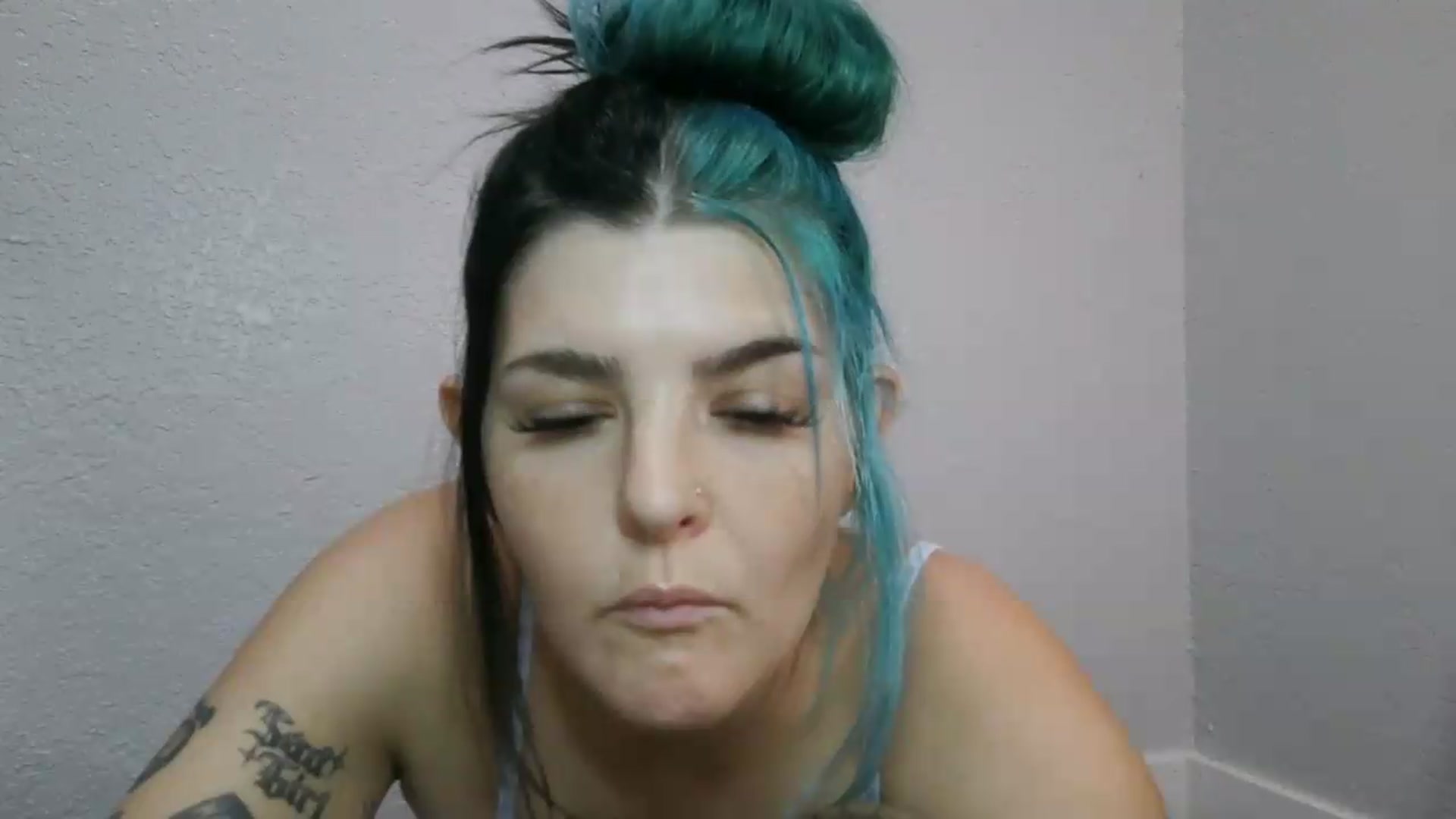 Gallery image thumbnail from Gothbaby_333x's myfreecams stream on, 08/11/2026, 18:20 image 13 of 20