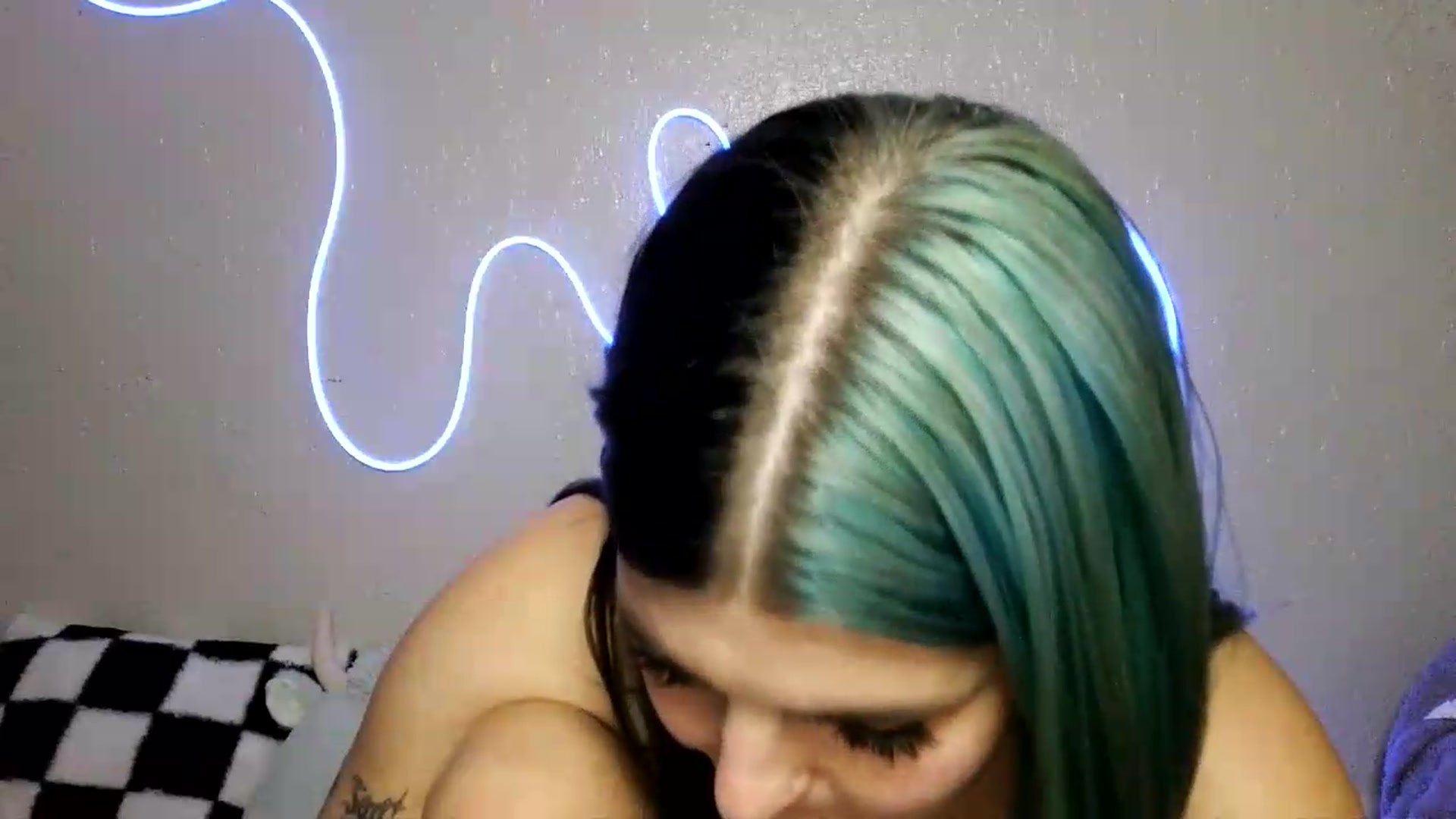 Gallery image thumbnail from Gothbaby_333x's myfreecams stream on, 08/19/2026, 18:05 image 19 of 20