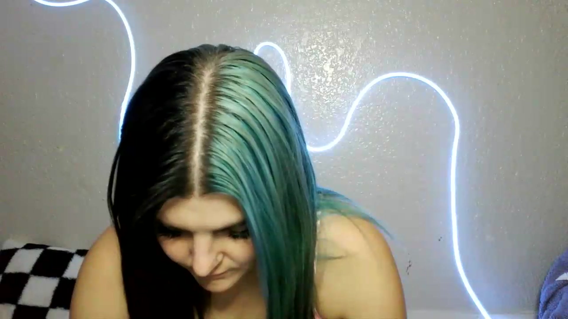 Gallery image thumbnail from Gothbaby_333x's myfreecams stream on, 08/19/2026, 18:50 image 2 of 20