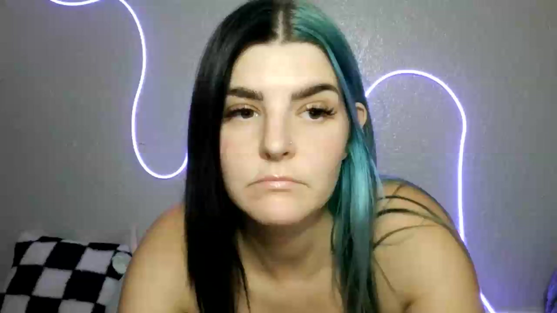 Gallery image thumbnail from Gothbaby_333x's myfreecams stream on, 08/19/2026, 18:50 image 9 of 20