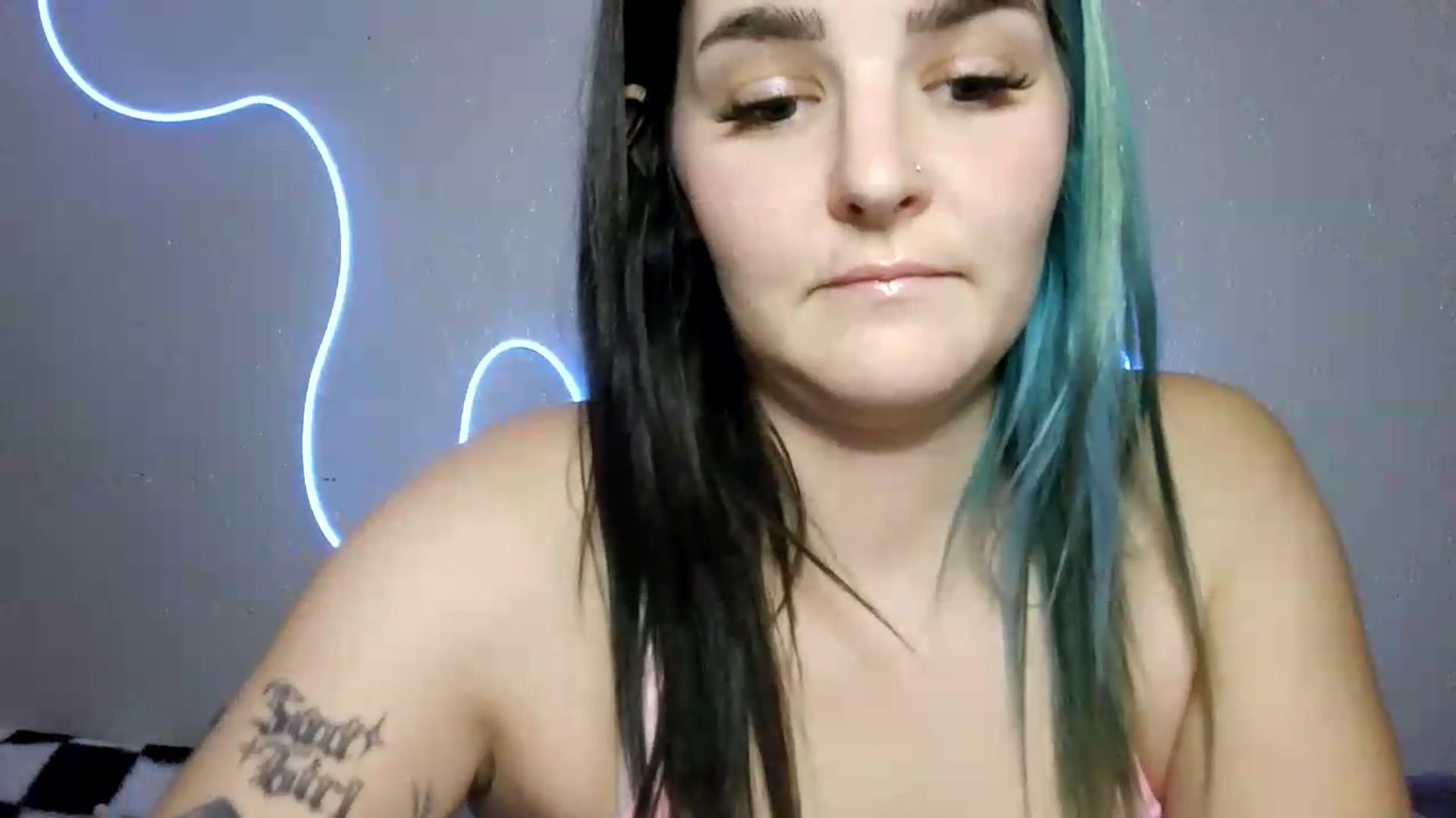 Gallery image thumbnail from Gothbaby_333x's myfreecams stream on, 08/19/2026, 20:03 image 9 of 20