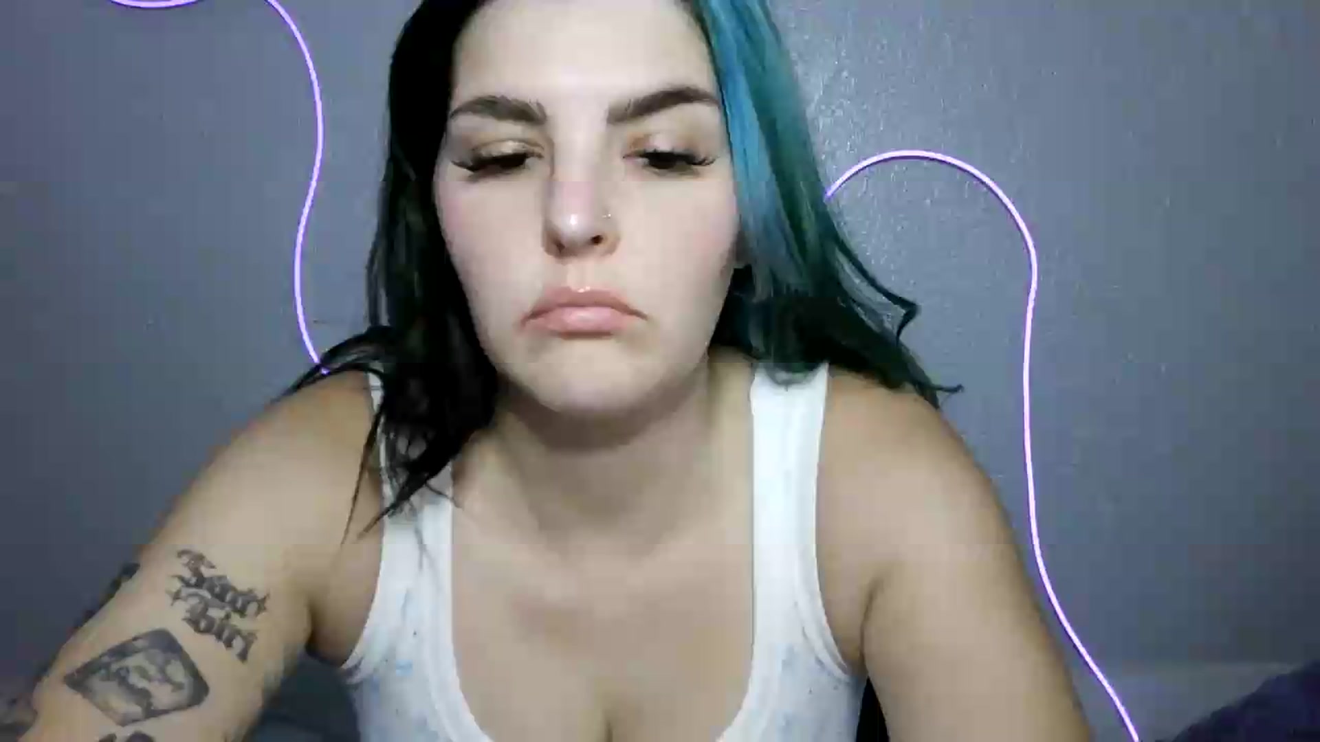 Gallery image thumbnail from Gothbaby_333x's myfreecams stream on, 08/20/2026, 17:42 image 17 of 20