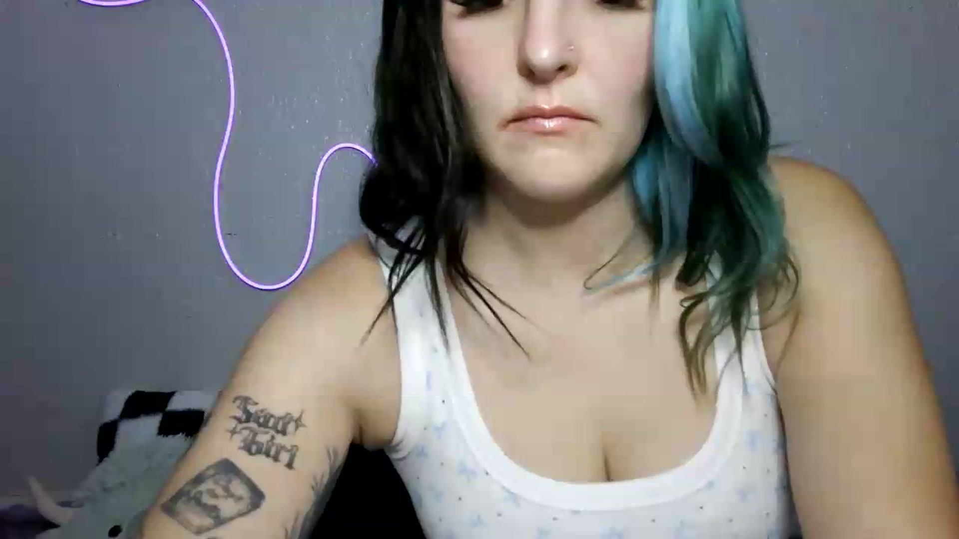 Gallery image thumbnail from Gothbaby_333x's myfreecams stream on, 08/20/2026, 17:42 image 13 of 20