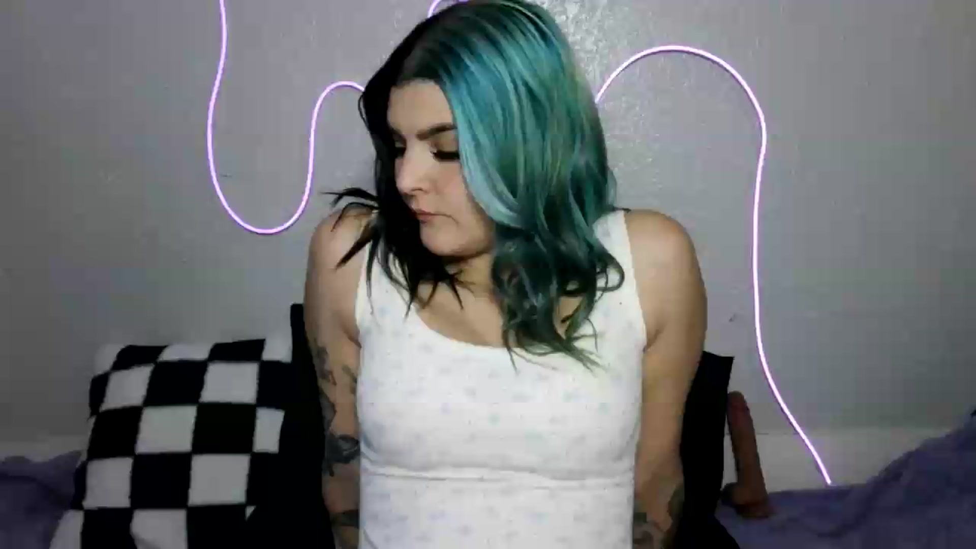 Gallery image thumbnail from Gothbaby_333x's myfreecams stream on, 08/20/2026, 18:08 image 1 of 20