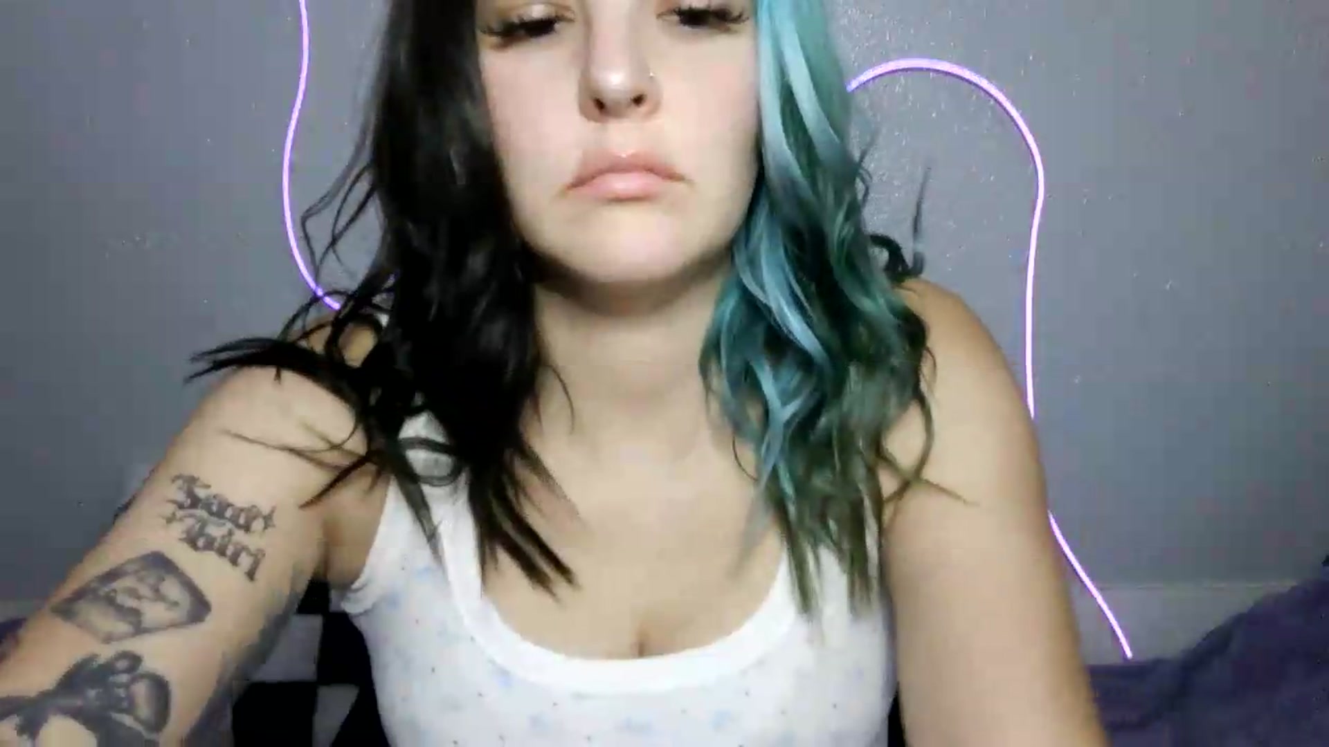 Gallery image thumbnail from Gothbaby_333x's myfreecams stream on, 08/20/2026, 18:08 image 8 of 20