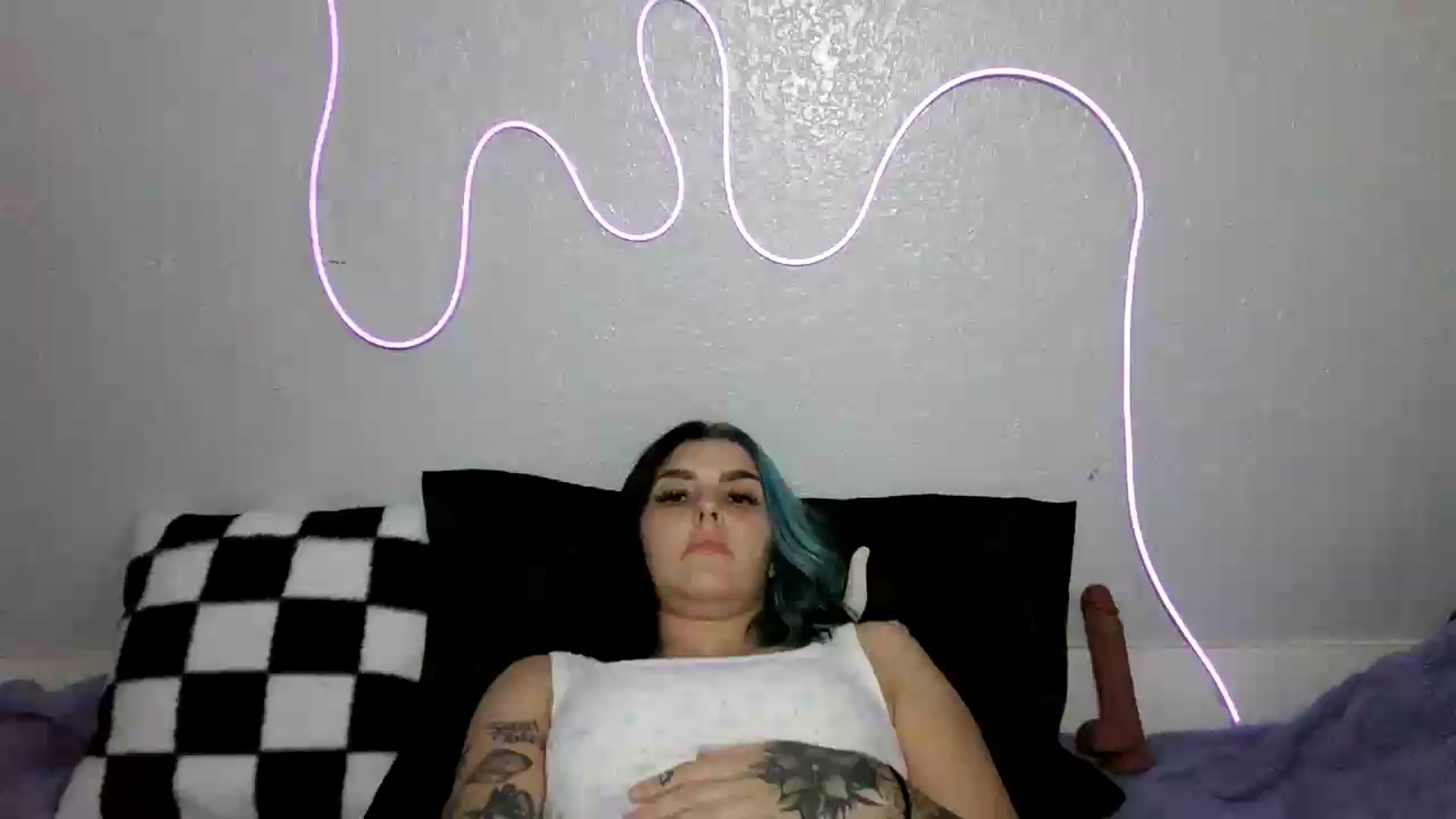 Gallery image thumbnail from Gothbaby_333x's myfreecams stream on, 08/20/2026, 18:08 image 9 of 20