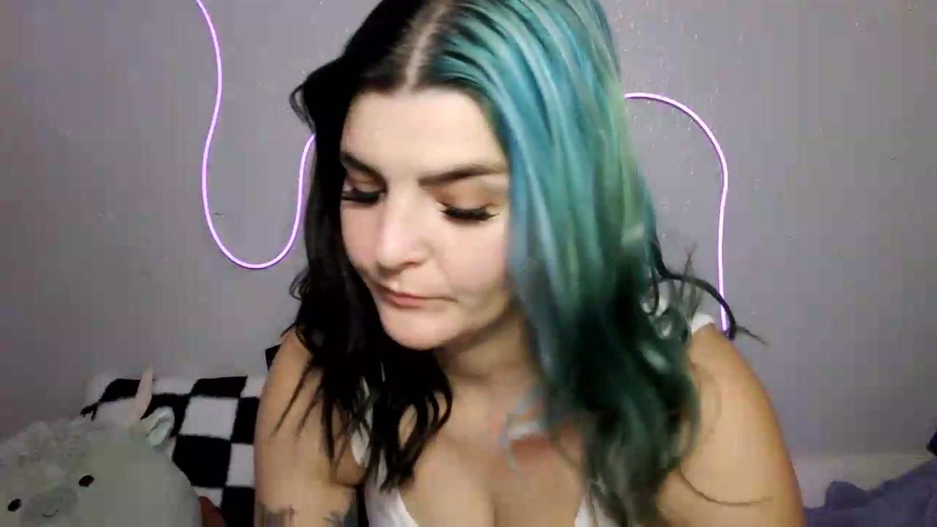 Gallery image thumbnail from Gothbaby_333x's myfreecams stream on, 08/20/2026, 19:08 image 9 of 20